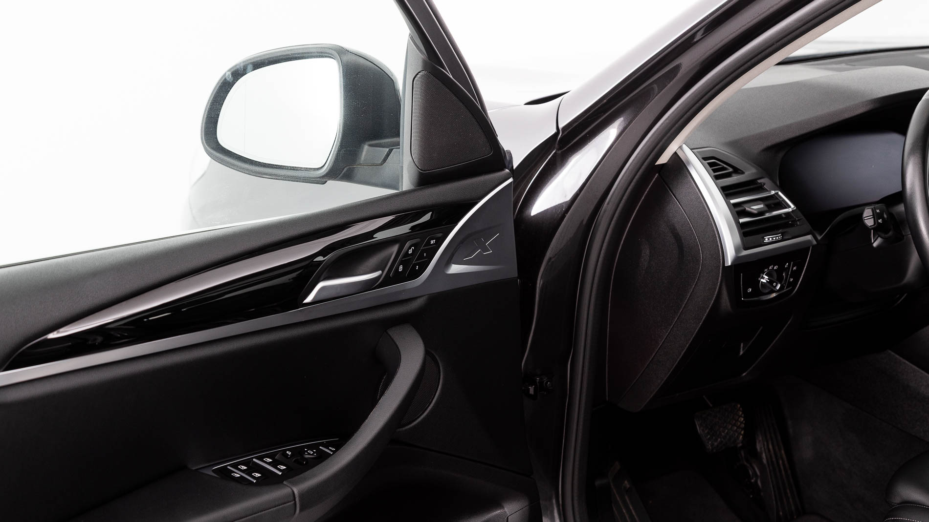 bmw x3 x line 30E XDRIVE 292 CA 2022 sophistograu 26