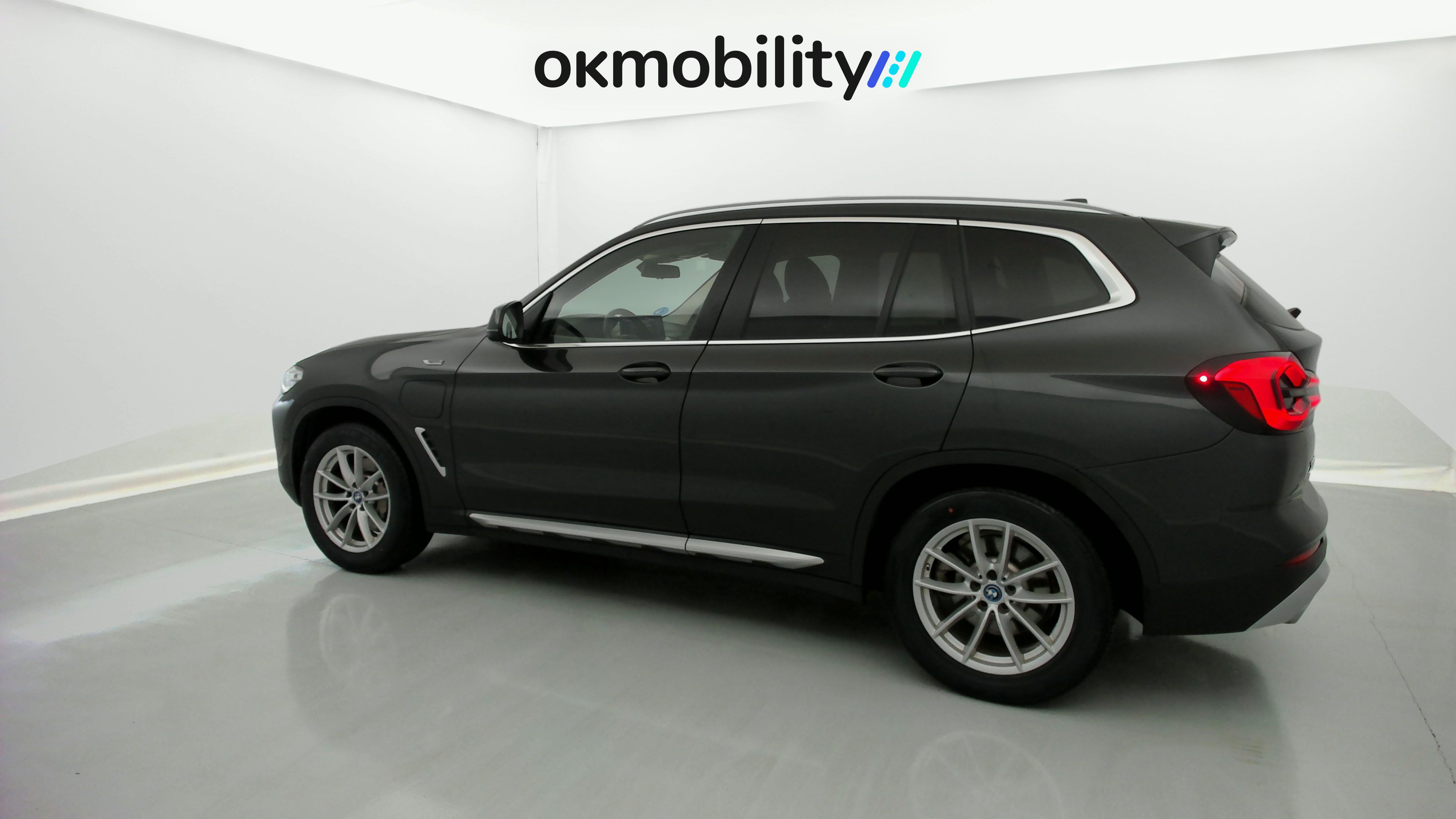 bmw x3 x line 30E XDRIVE 292 CA 2022 sophistograu 9