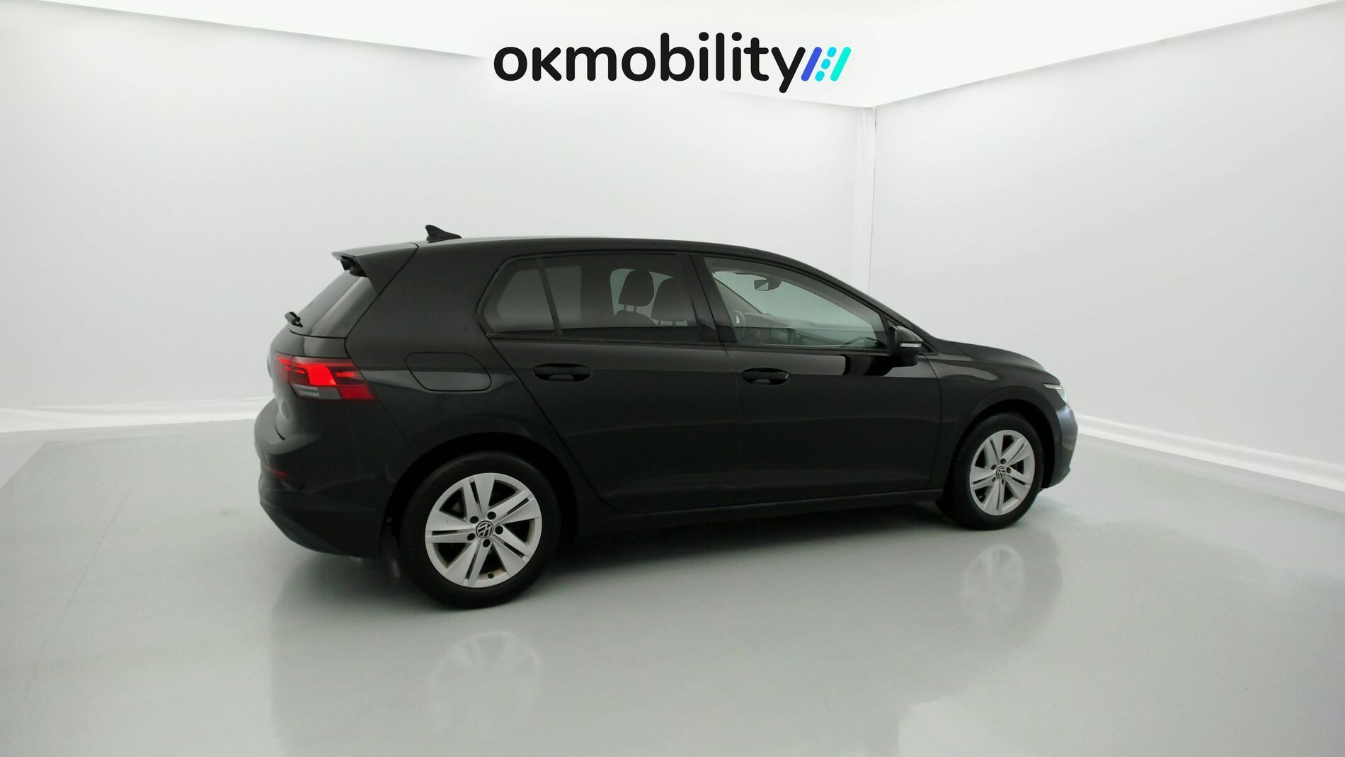 volkswagen golf life 2.0 TDI 150 DSG 2020 deep black perleffekt 13