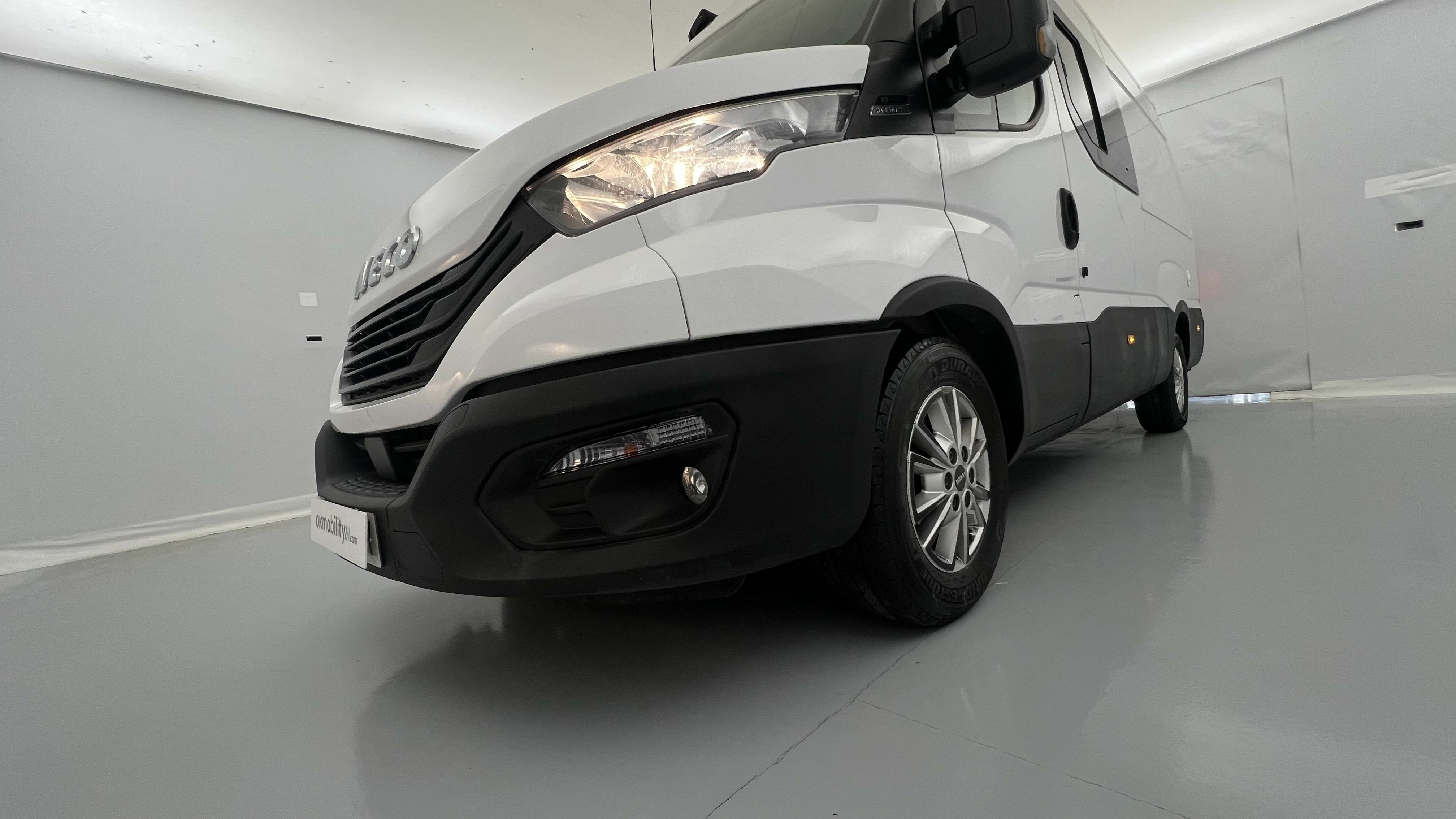 iveco daily camper camper 2.3 MJET 156CV HI MATIC 2022 blanco 26