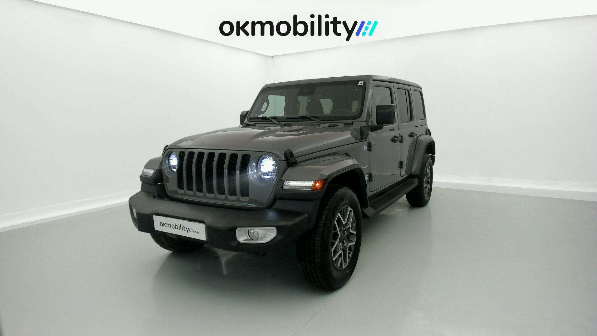 jeep wrangler sahara 2.0 PHEV 380 8ATX 2022 gris sting 1