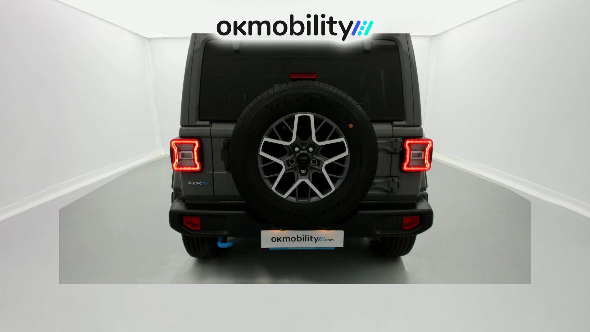 jeep wrangler sahara 2.0 PHEV 380 8ATX 2022 gris sting 9