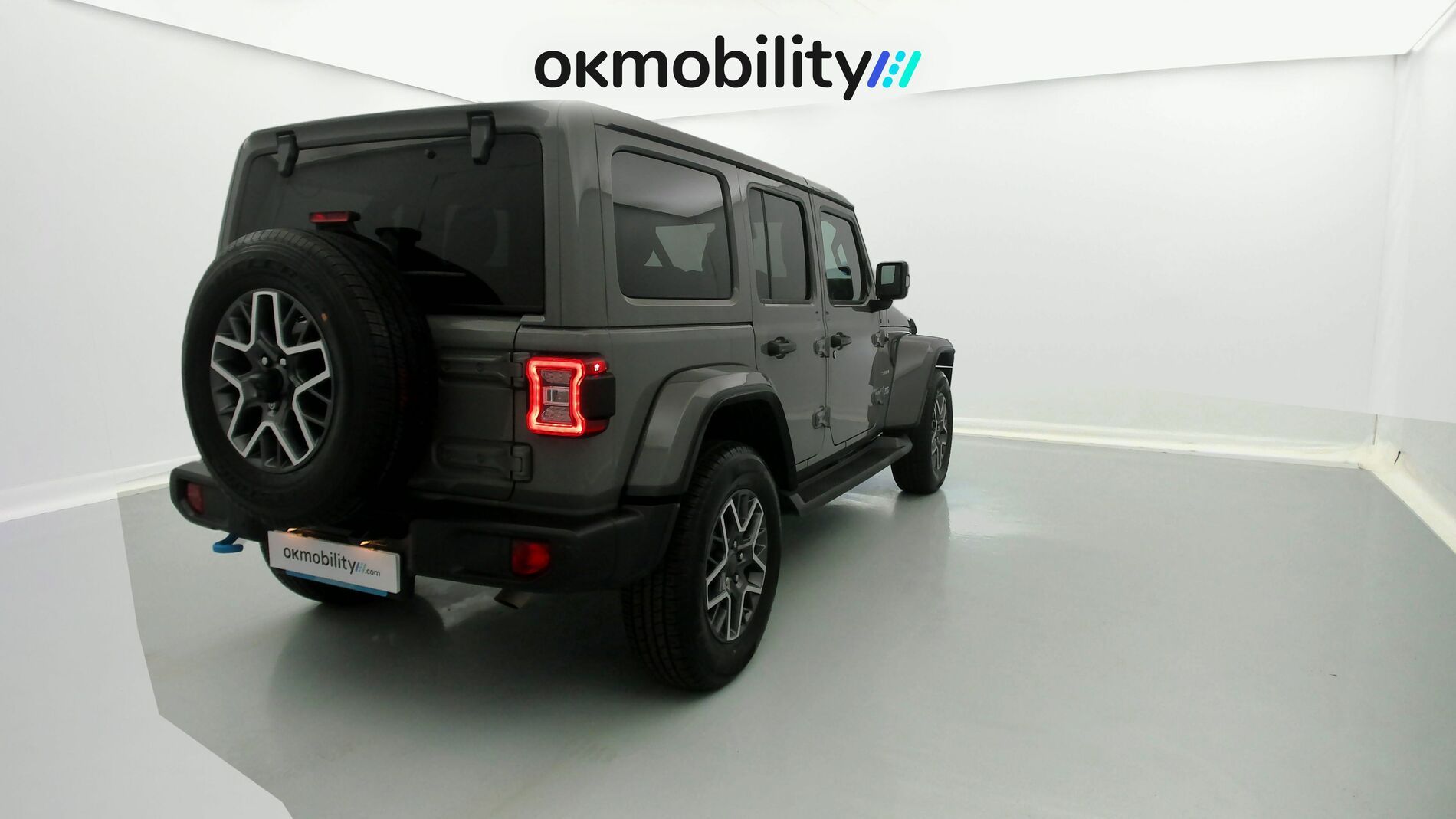 jeep wrangler sahara 2.0 PHEV 380 8ATX 2022 gris sting 10