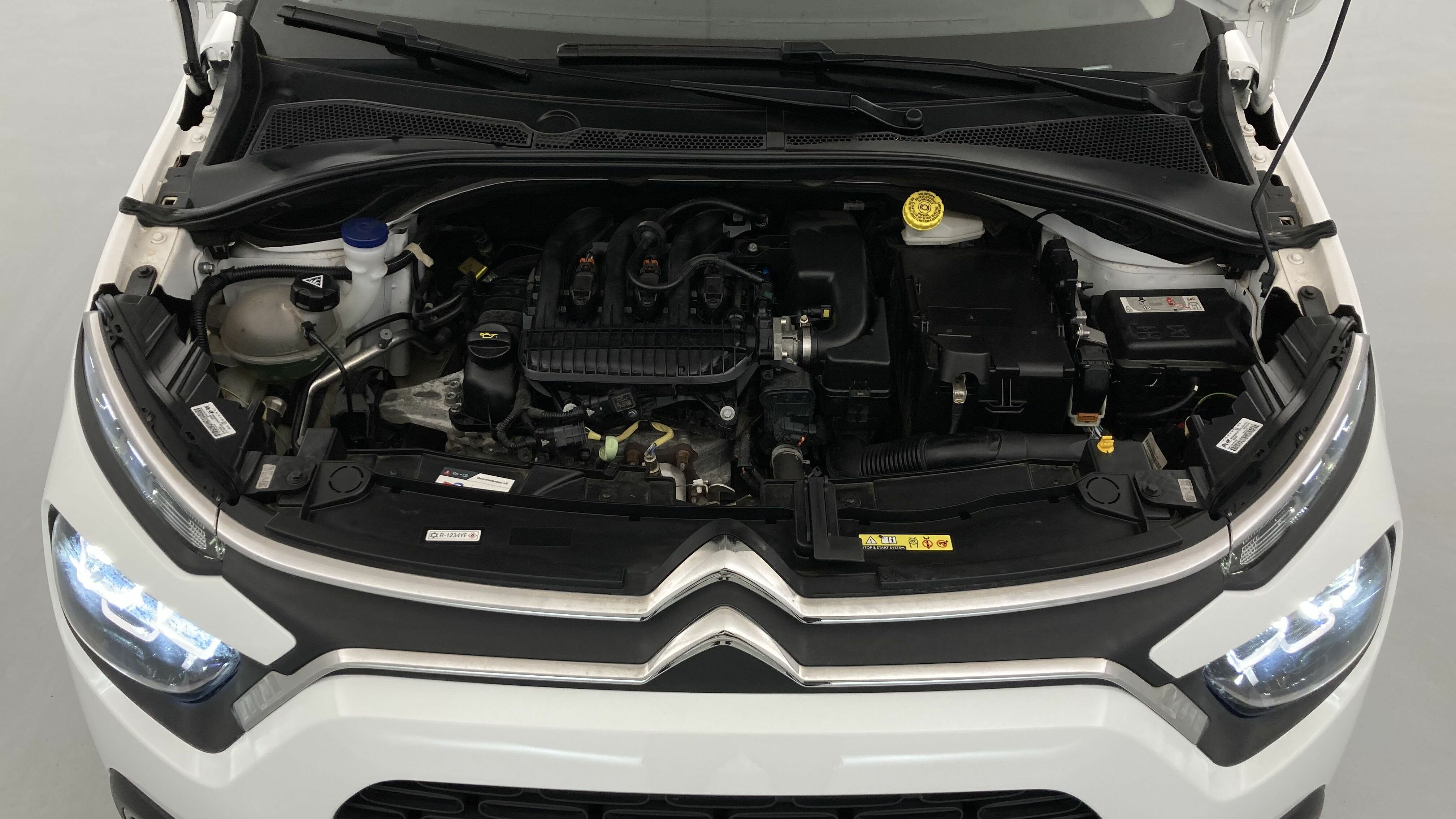 citroen c3 origin max 1.2 PURETECH 83 2024 blanco banquise / negro 26