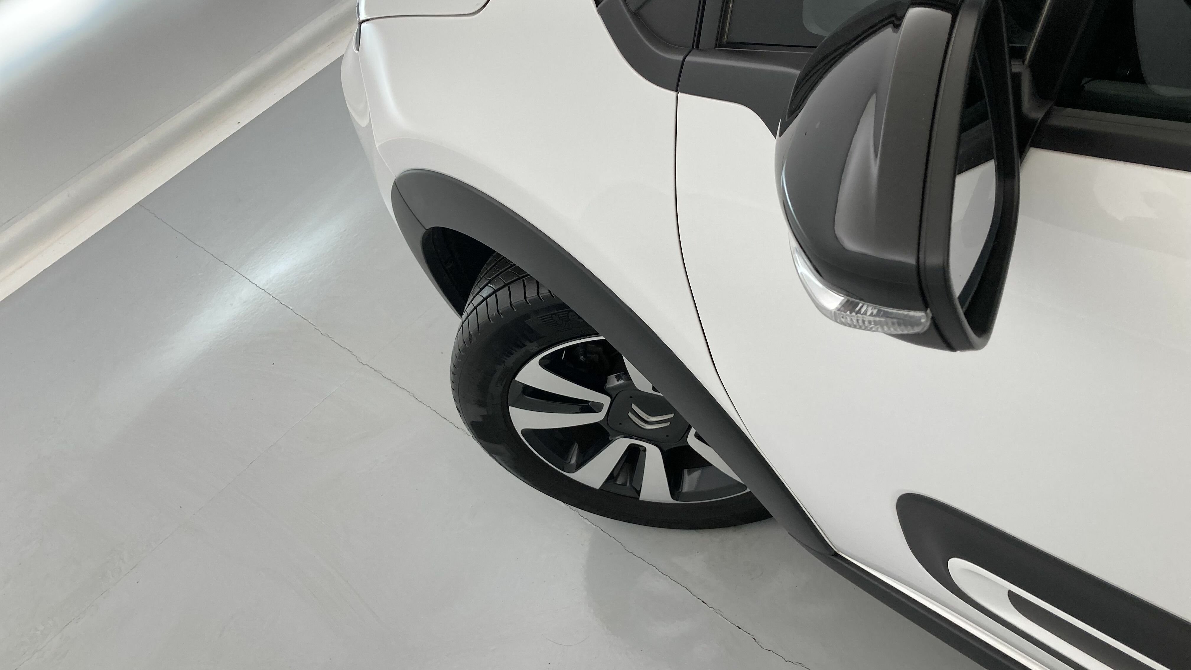 citroen c3 origin max 1.2 PURETECH 83 2024 blanco banquise / negro 29