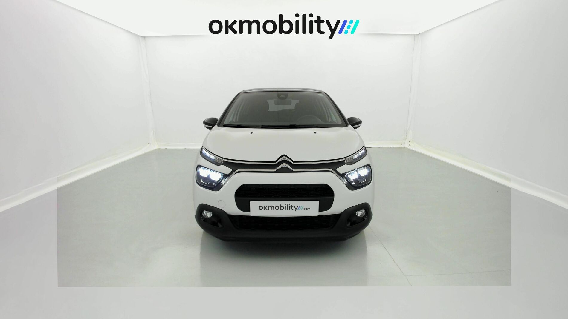 citroen c3 origin max 1.2 PURETECH 83 2024 blanco banquise / negro 4