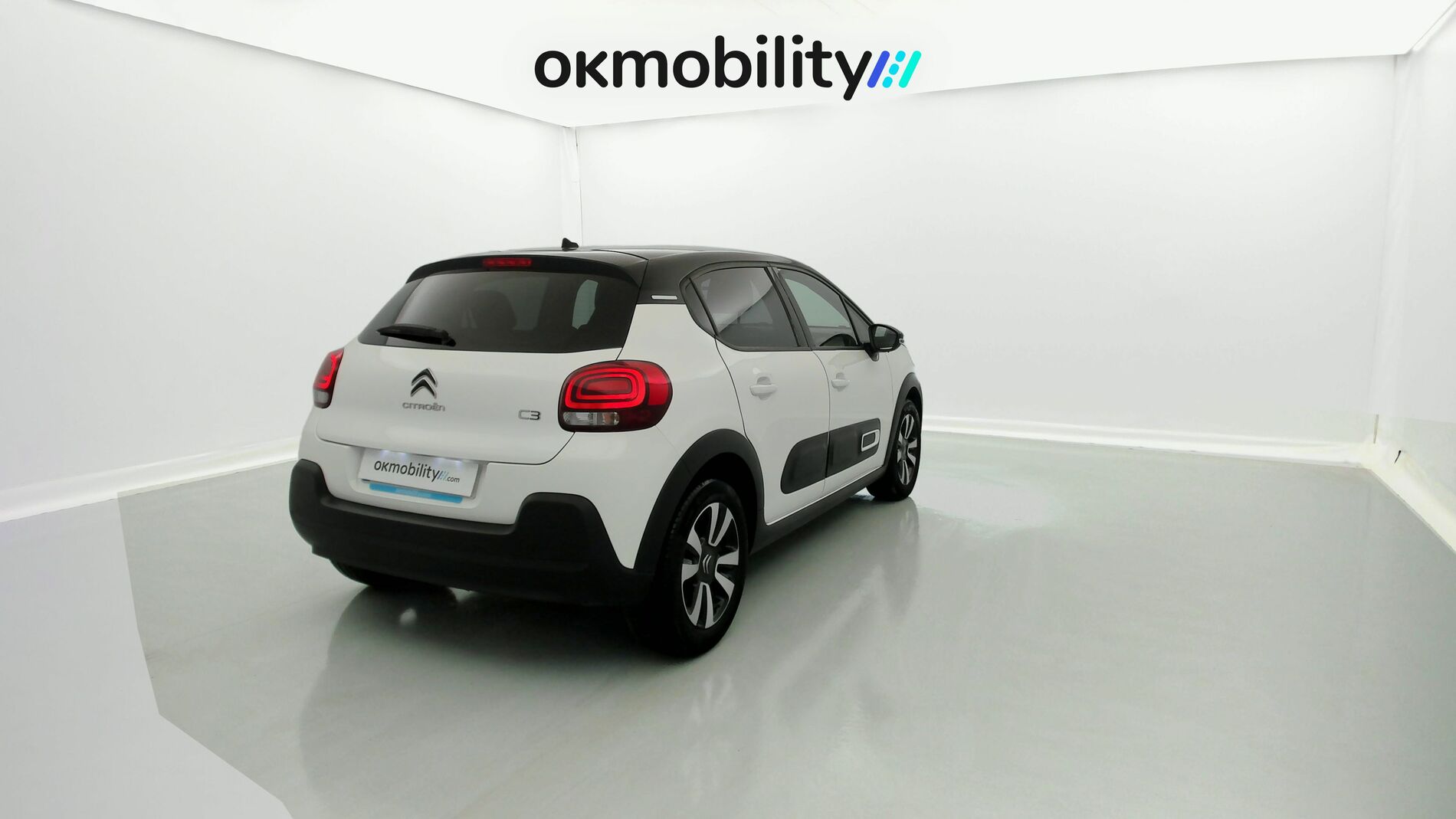 citroen c3 origin max 1.2 PURETECH 83 2024 blanco banquise / negro 12