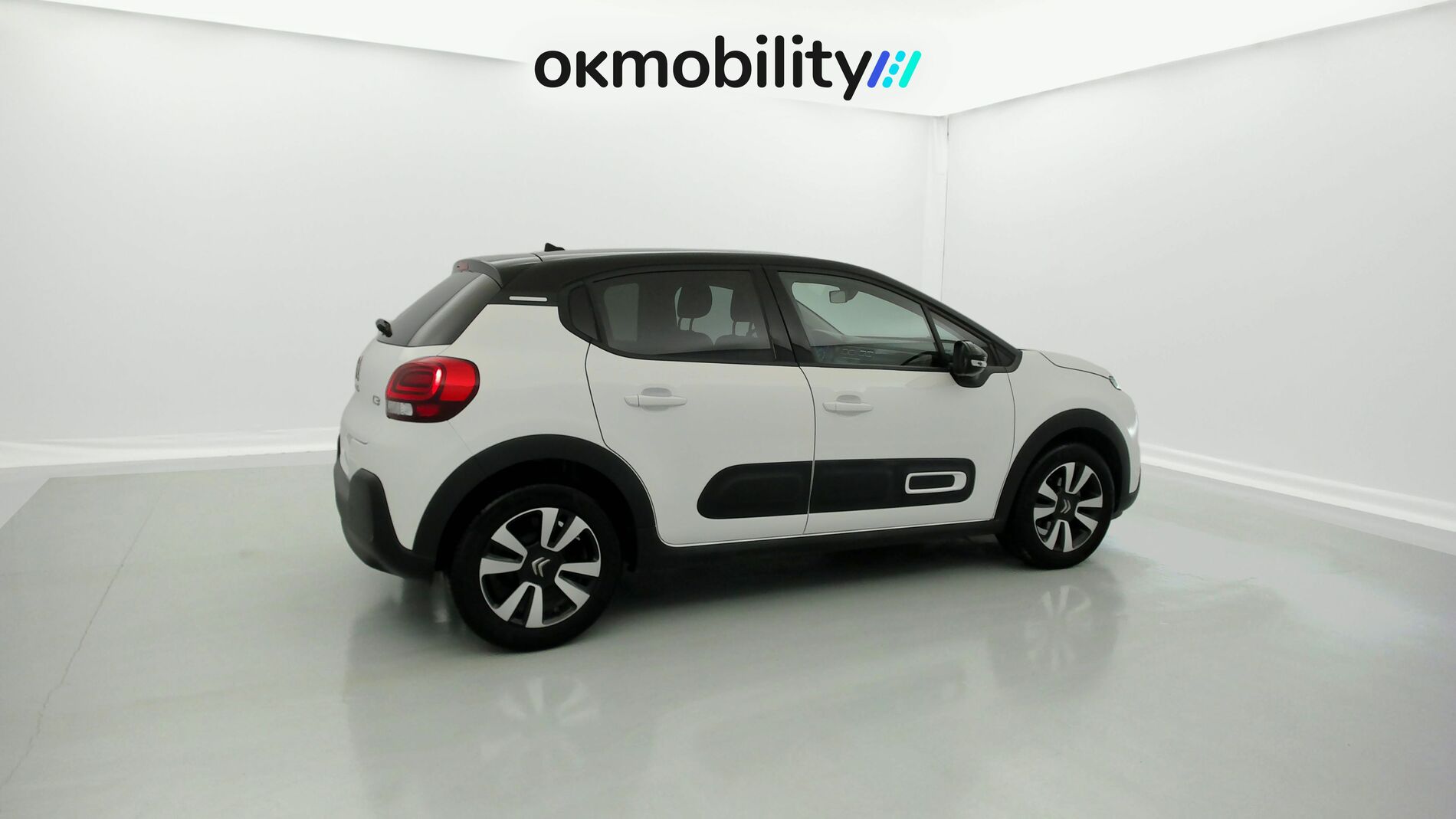 citroen c3 origin max 1.2 PURETECH 83 2024 blanco banquise / negro 13