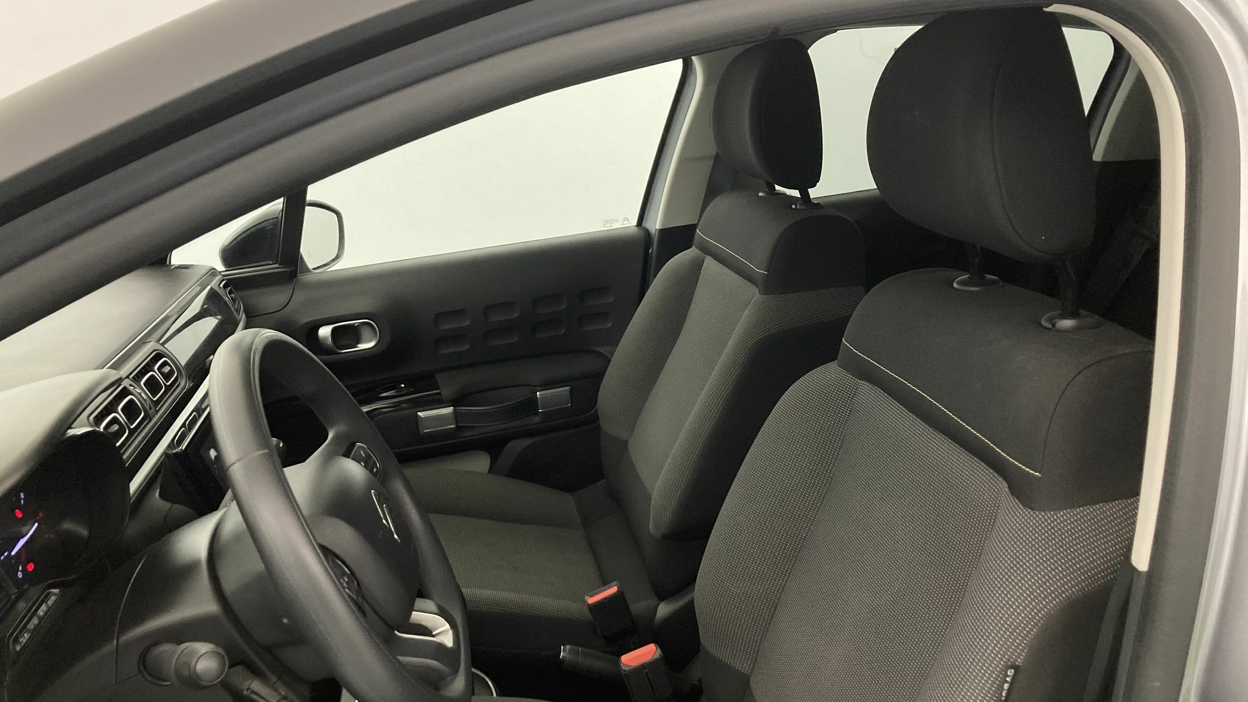 citroen c3 origin max 1.2 PURETECH 83 2024 gris acero / negro 14