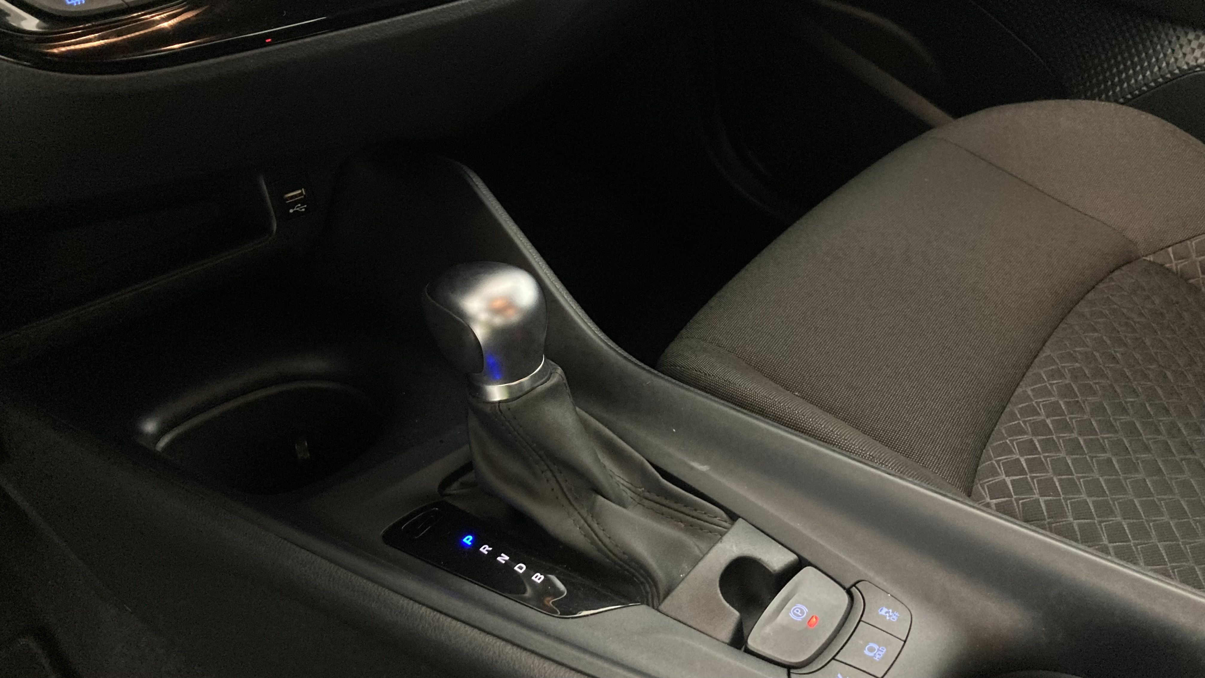 toyota c-hr business edition 1.8 E-CVT 125H 2023 negro 20