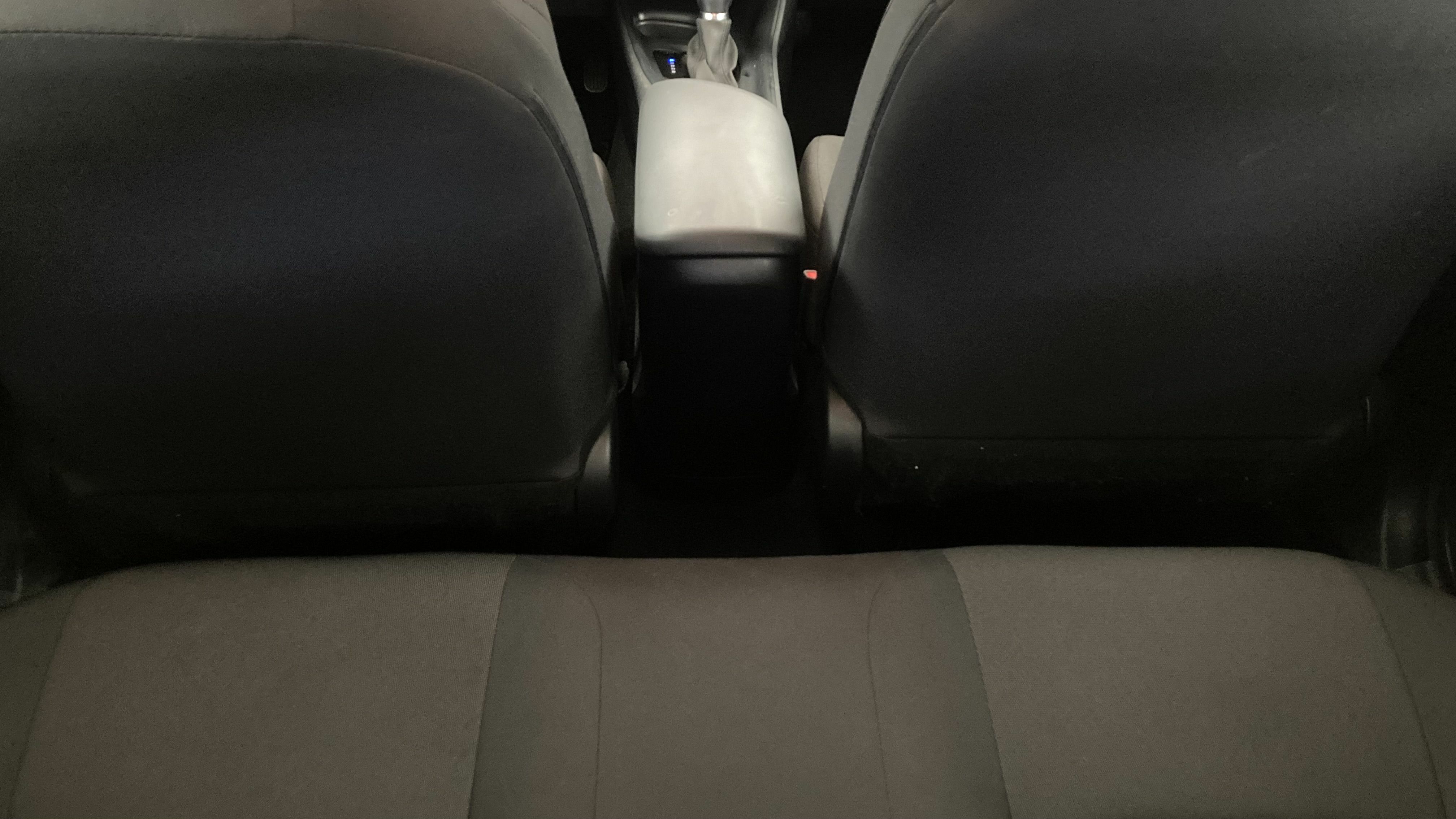 toyota c-hr business edition 1.8 E-CVT 125H 2023 negro 22