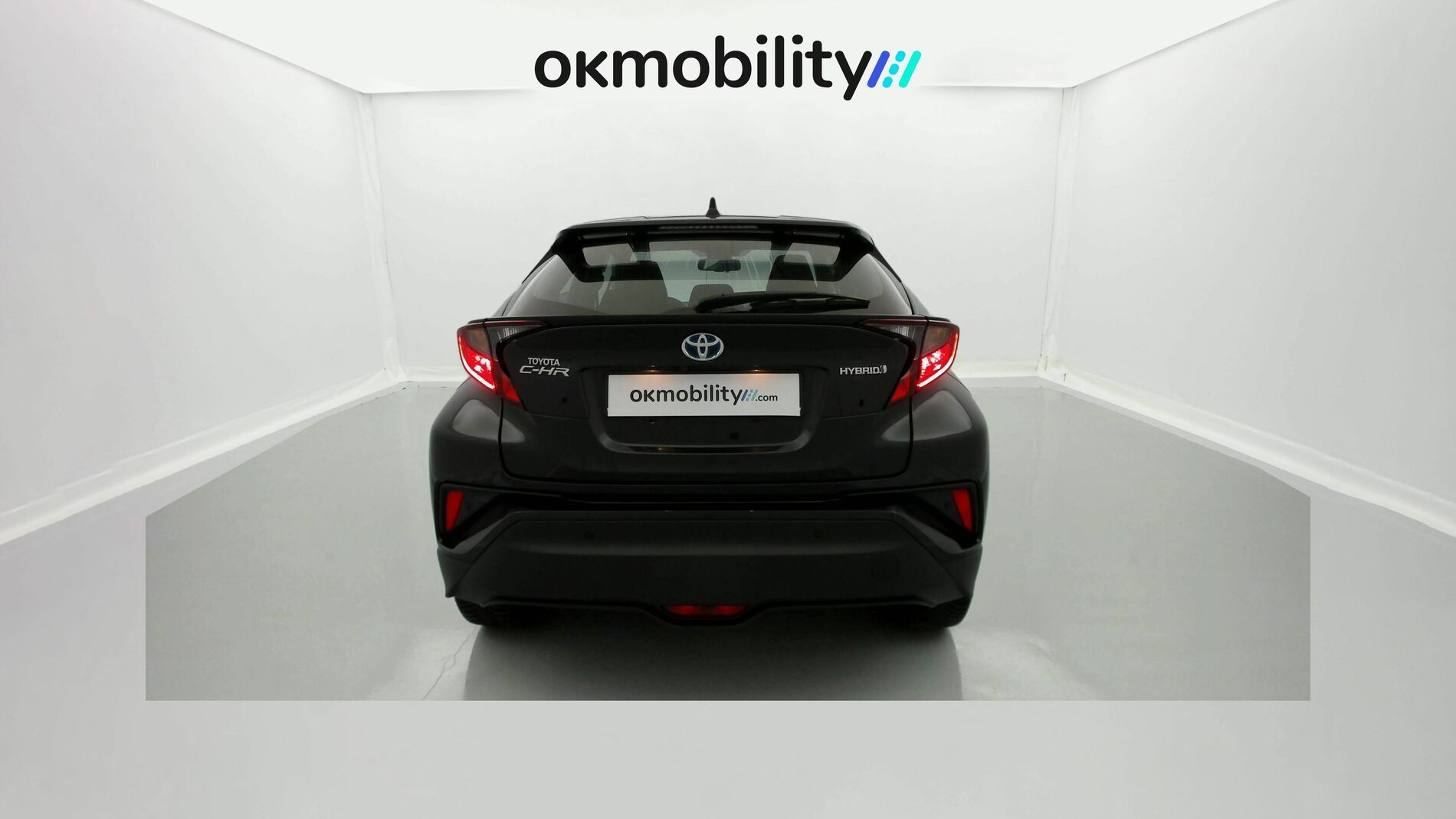 toyota c-hr business edition 1.8 E-CVT 125H 2023 negro 10