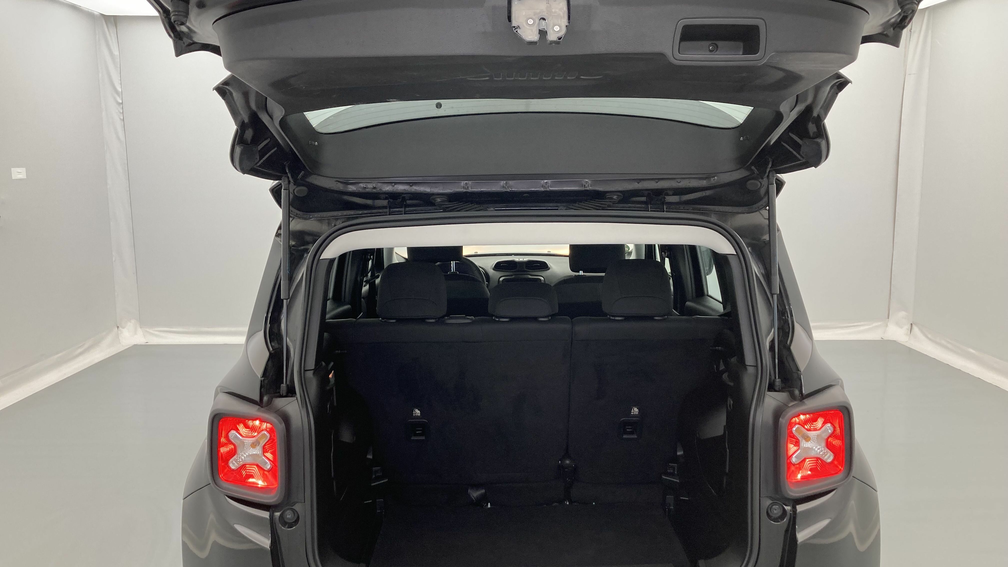 jeep renegade night eagle 1.0 TURBO 120 2022 solid black 24