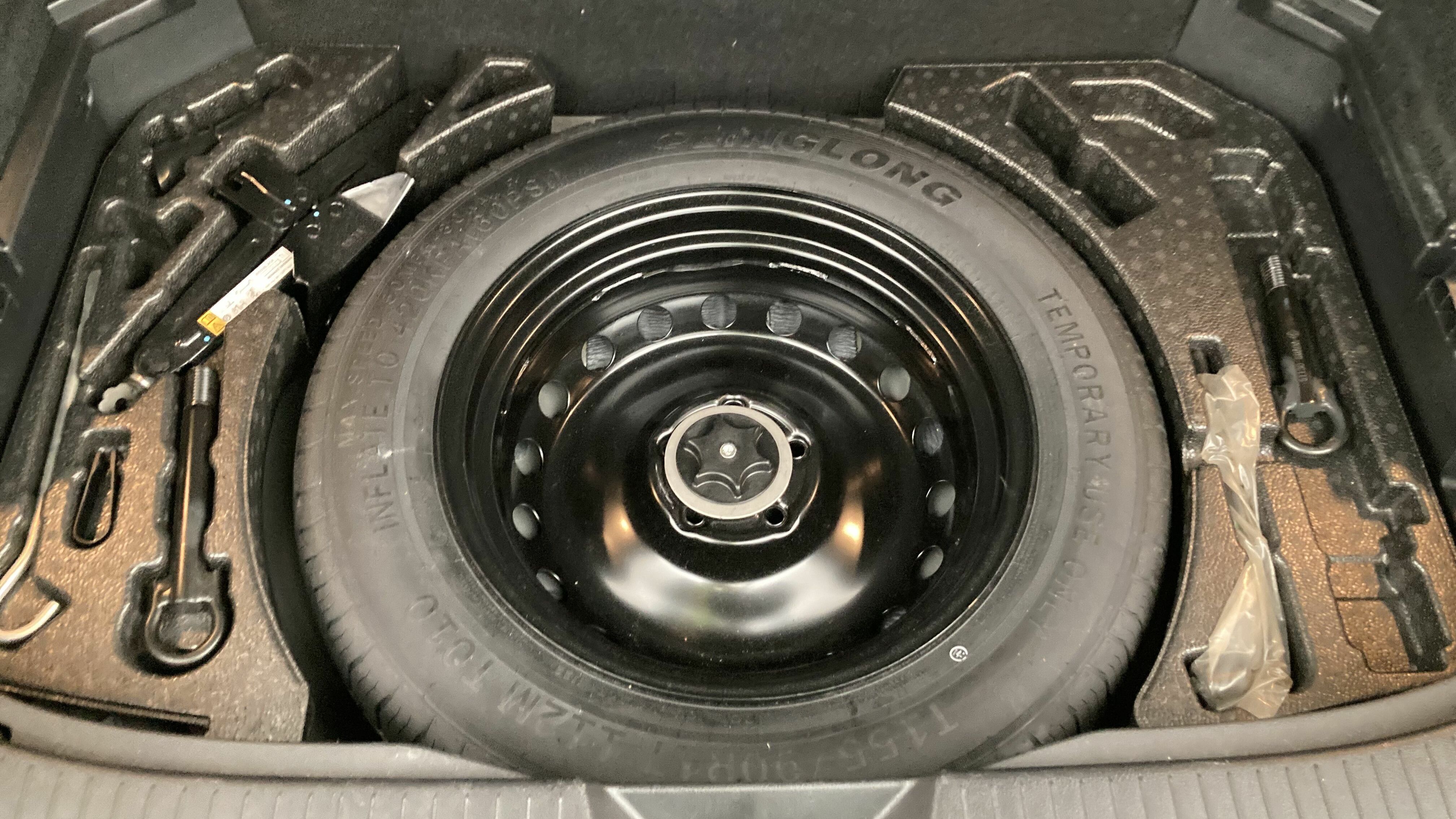 nissan qashqai tekna 1.3 DIG-T 140 MHEV 2022 gray p 23