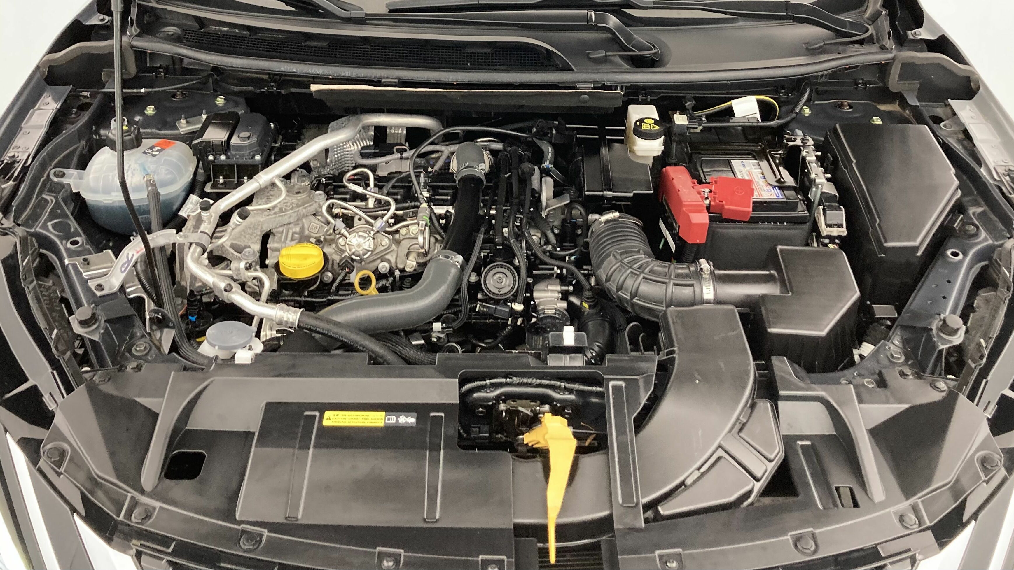 nissan qashqai tekna 1.3 DIG-T 140 MHEV 2022 gray p 25