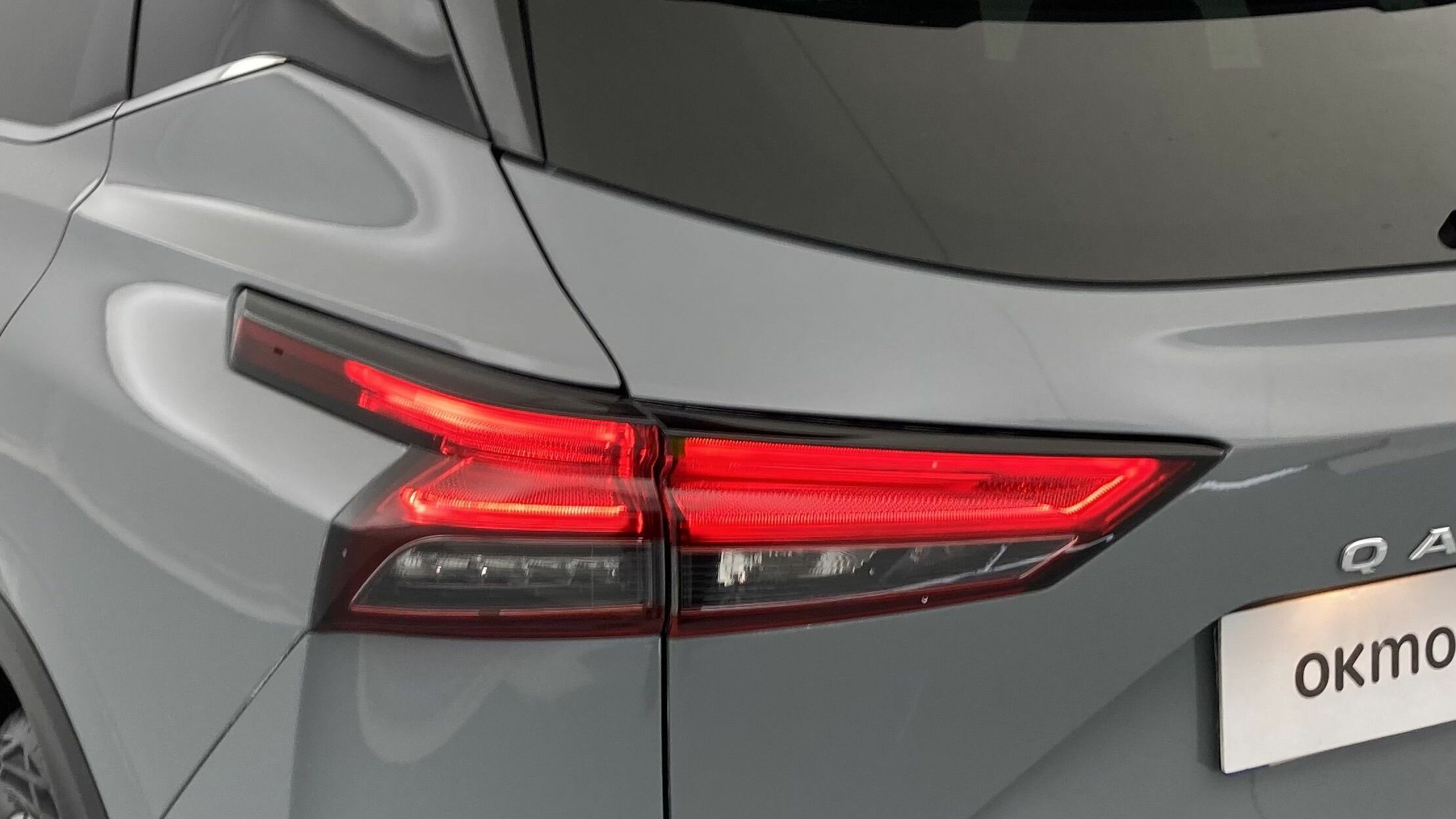 nissan qashqai tekna 1.3 DIG-T 140 MHEV 2022 gray p 30