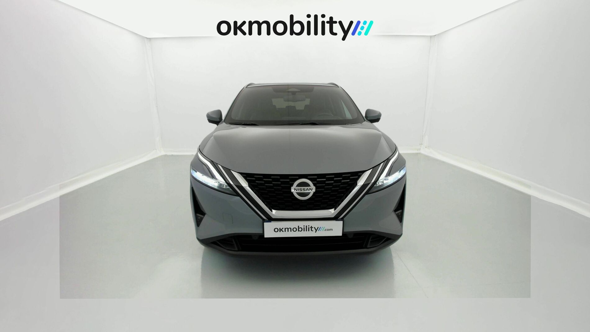 nissan qashqai tekna 1.3 DIG-T 140 MHEV 2022 gray p 4