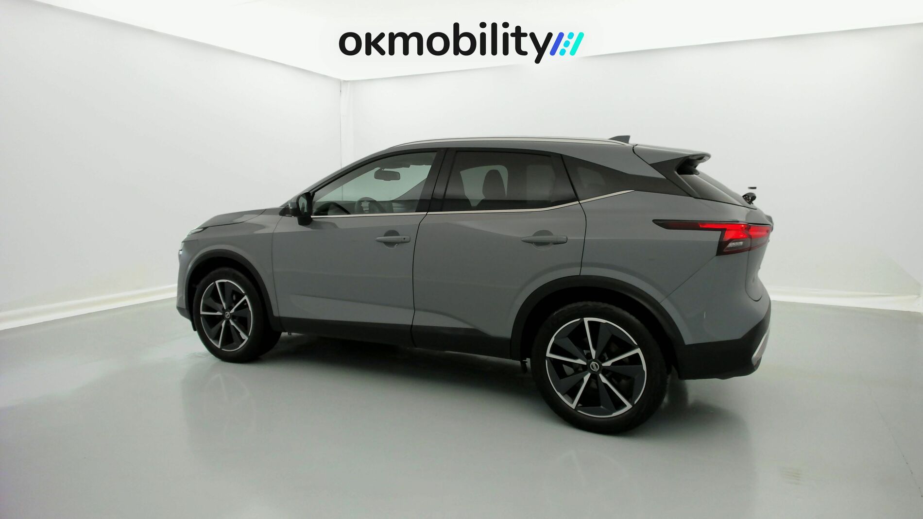 nissan qashqai tekna 1.3 DIG-T 140 MHEV 2022 gray p 9