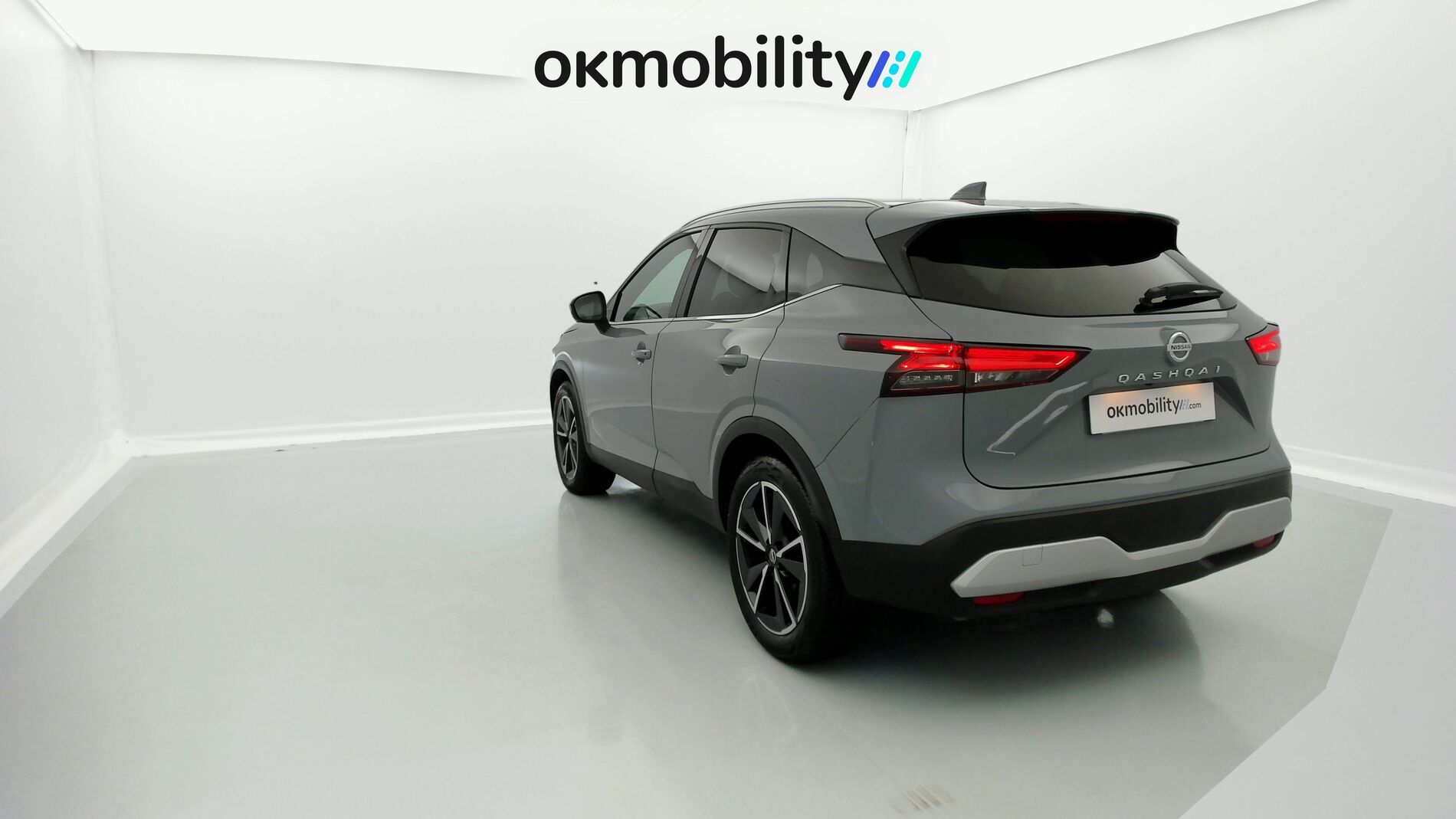 nissan qashqai tekna 1.3 DIG-T 140 MHEV 2022 gray p 10