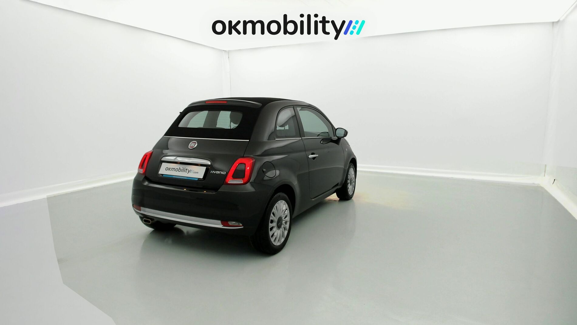 fiat 500c dolcevita 1.0 HYBRID 70 MHEV 2024 negro vesuvio 12