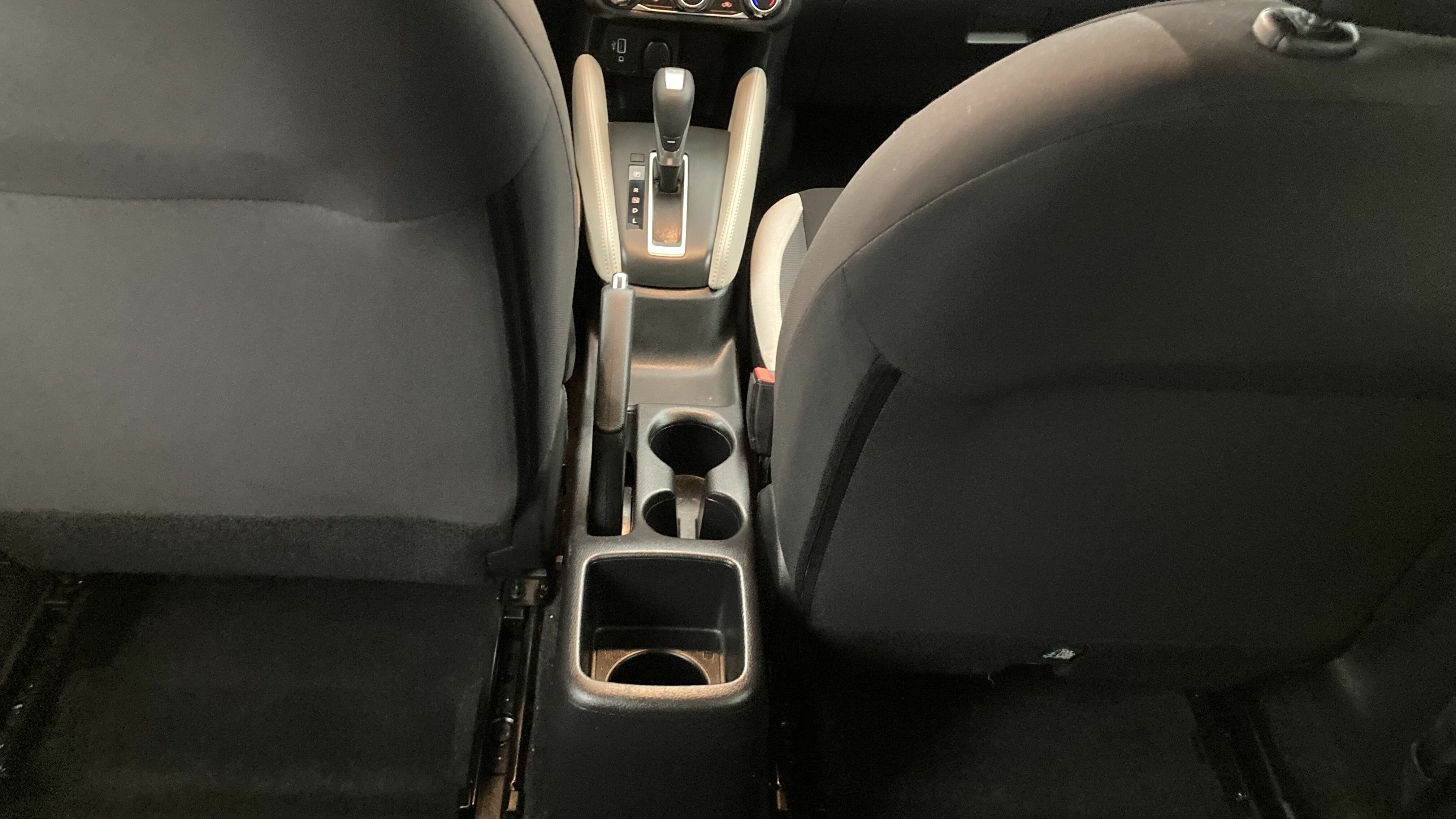 nissan micra n-design 1.0 IG-T 92 XTRONIC 2022 red passion 23