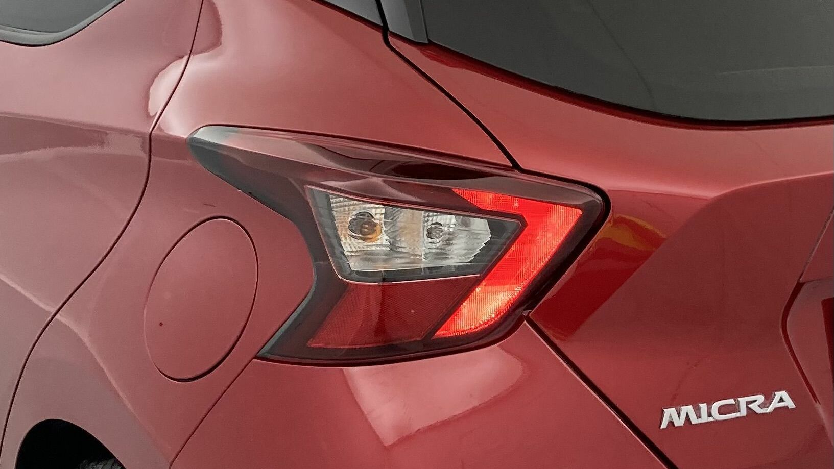 nissan micra n-design 1.0 IG-T 92 XTRONIC 2022 red passion 31