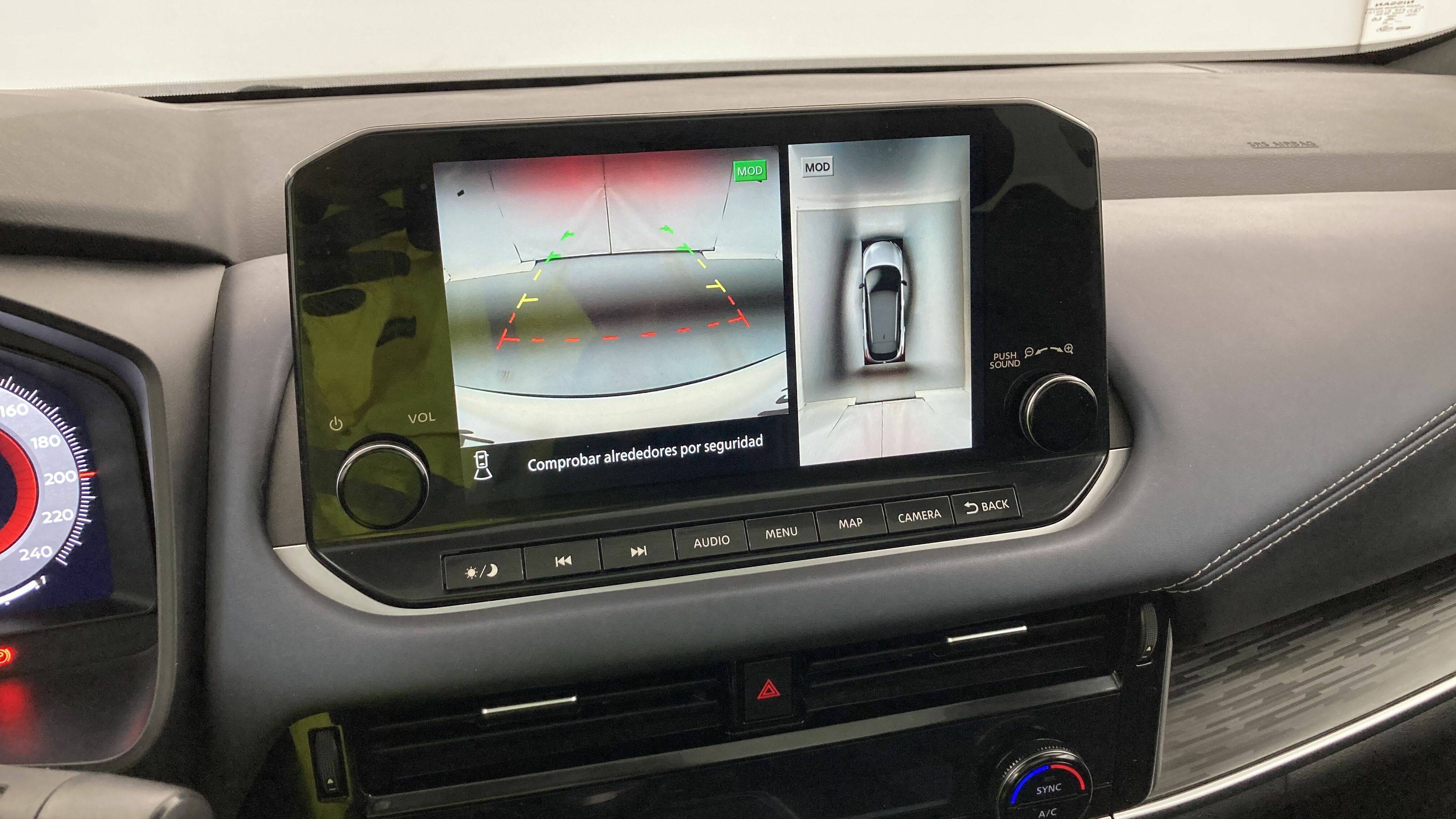 nissan qashqai tekna 1.3 DIG-T 140 MHEV 2022 blanc lunaire / noir 19