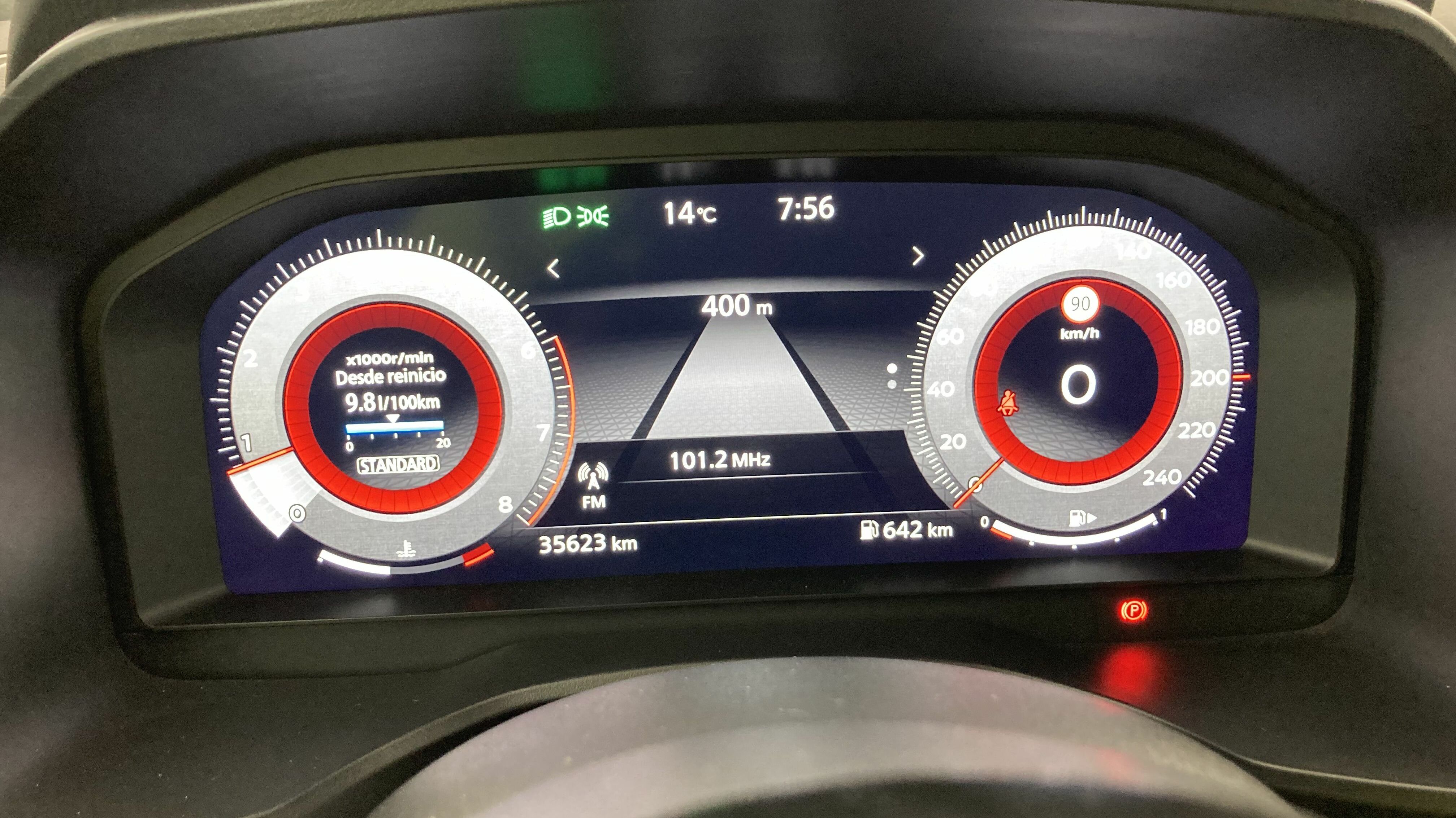 nissan qashqai tekna 1.3 DIG-T 140 MHEV 2022 blanc lunaire / noir 18