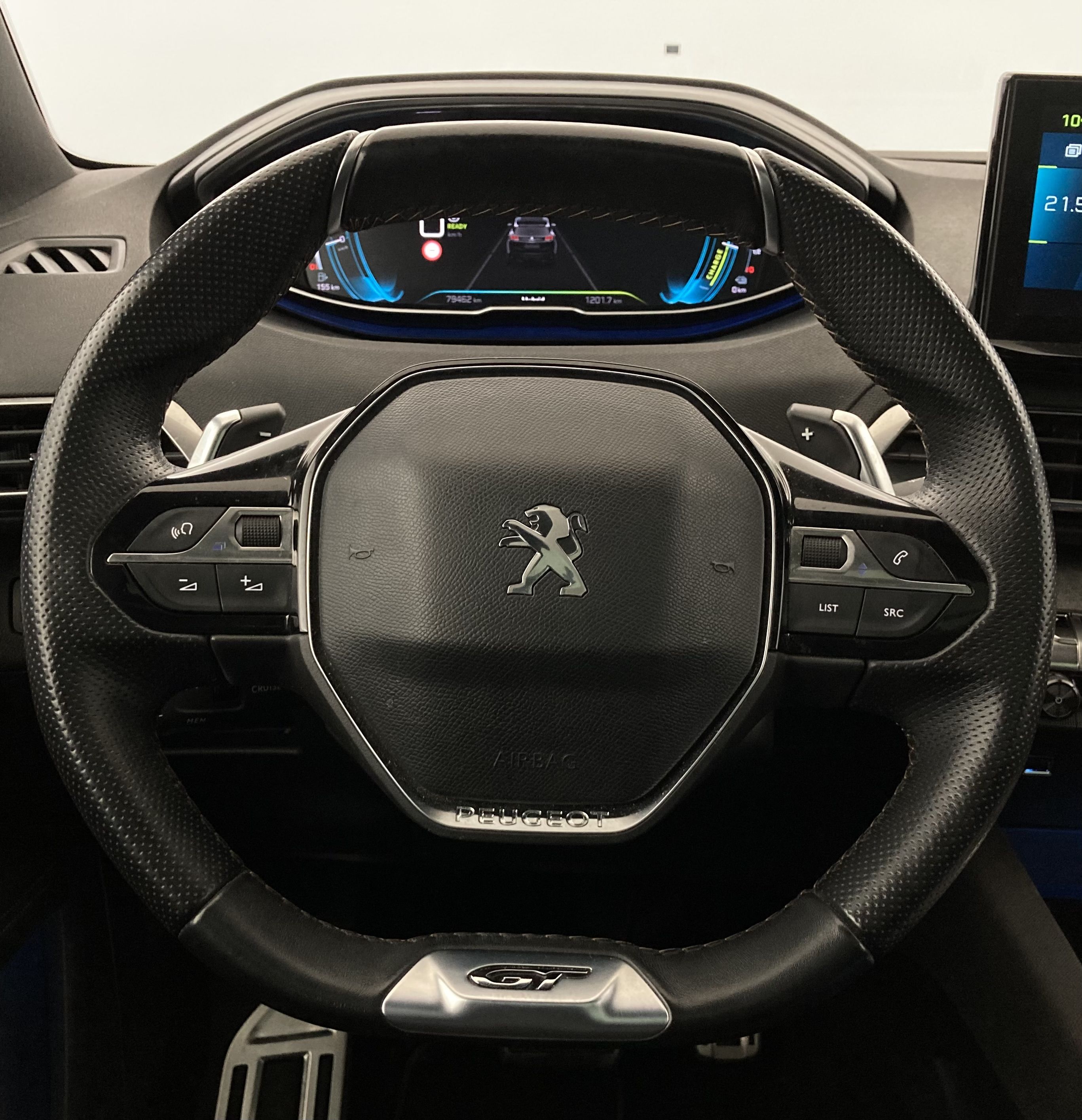 peugeot 3008 gt pack 1.6 HYBRID 300 EAT PHEV 2022 negro perla nera 18