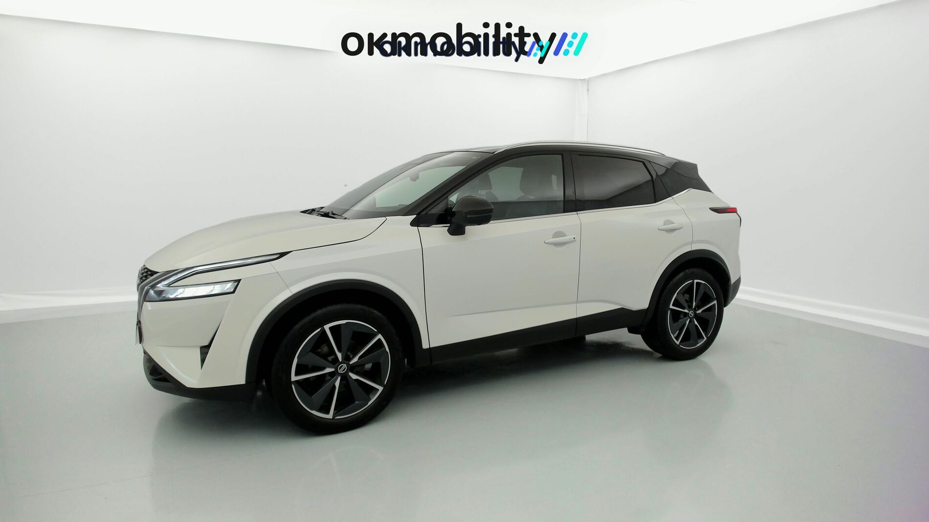 nissan qashqai tekna 1.3 DIG-T 140 MHEV 2022 blanc lunaire / noir 5
