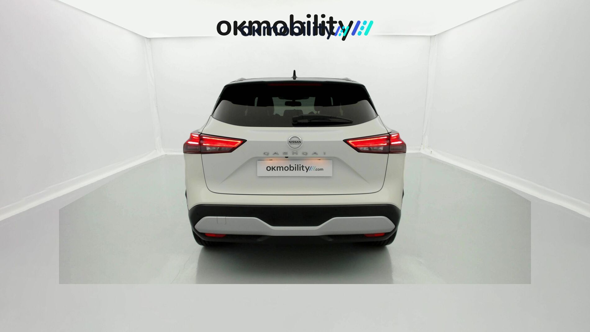 nissan qashqai tekna 1.3 DIG-T 140 MHEV 2022 blanc lunaire / noir 10