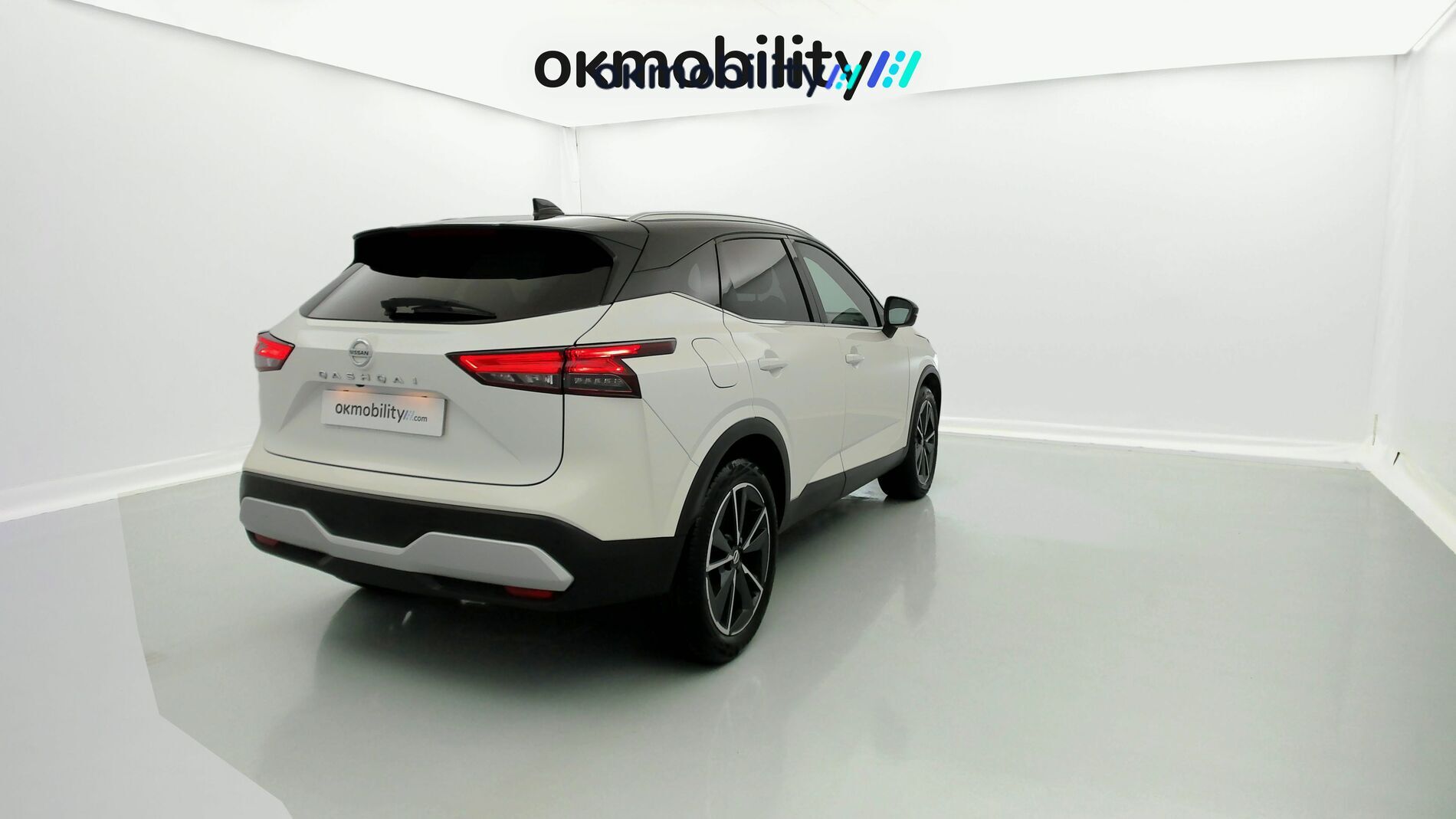 nissan qashqai tekna 1.3 DIG-T 140 MHEV 2022 blanc lunaire / noir 11