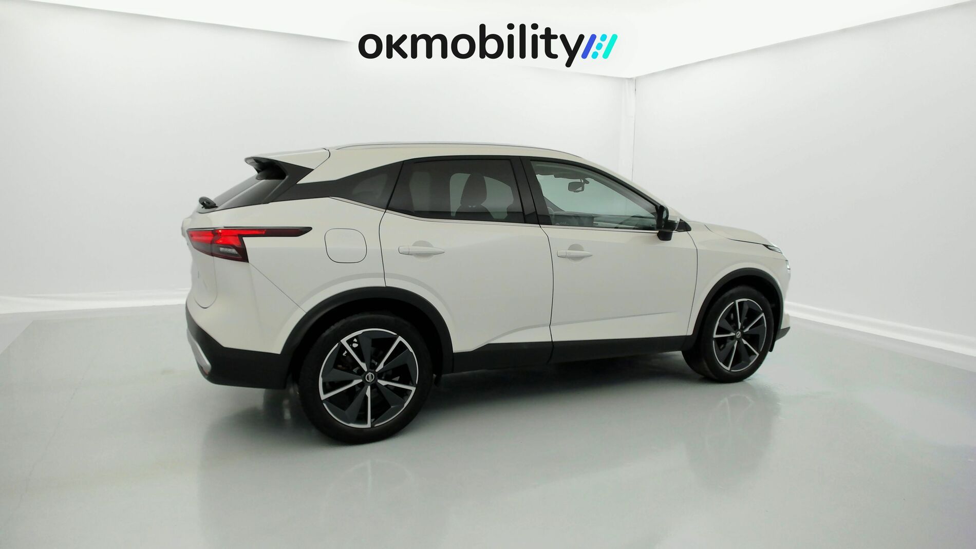 nissan qashqai tekna 1.3 DIG-T 140 MHEV 2022 blanc lunaire 12