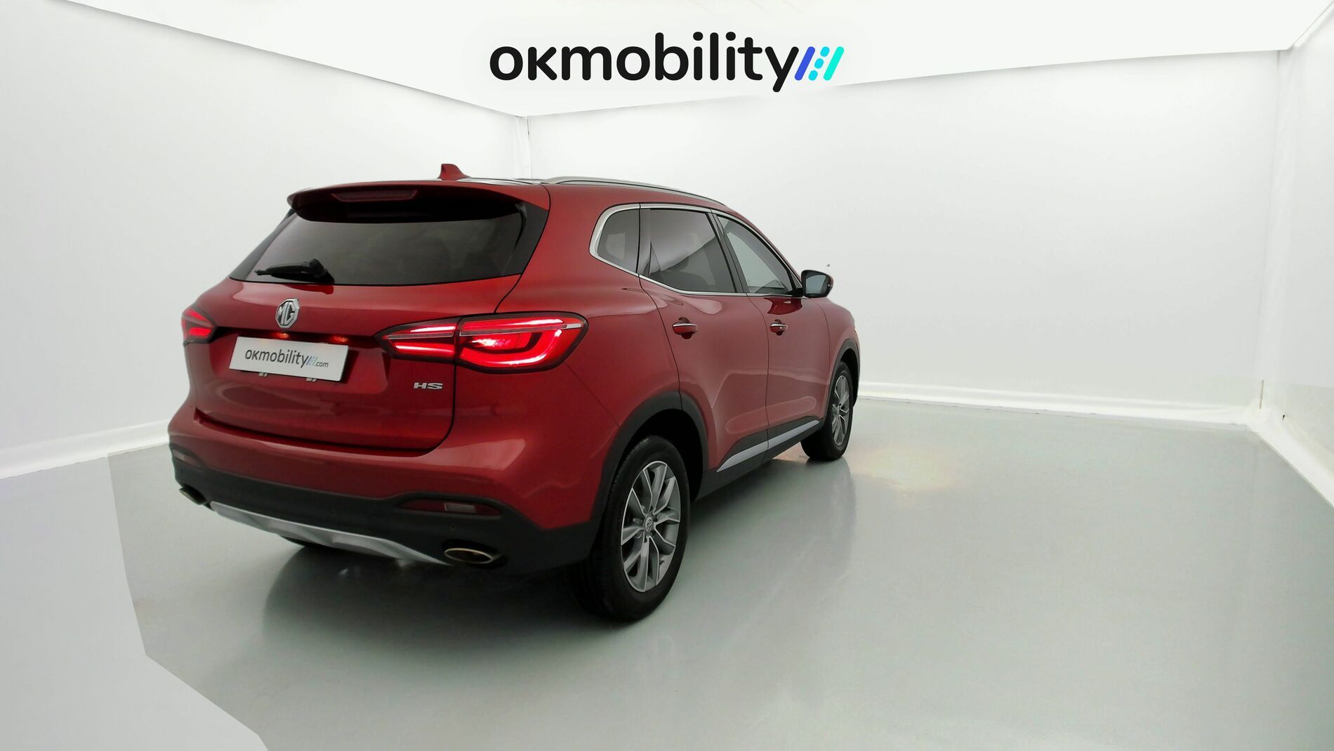 mg hs comfort 1.5 T-GDI 162 AT 2023 diamond red - rsj 11