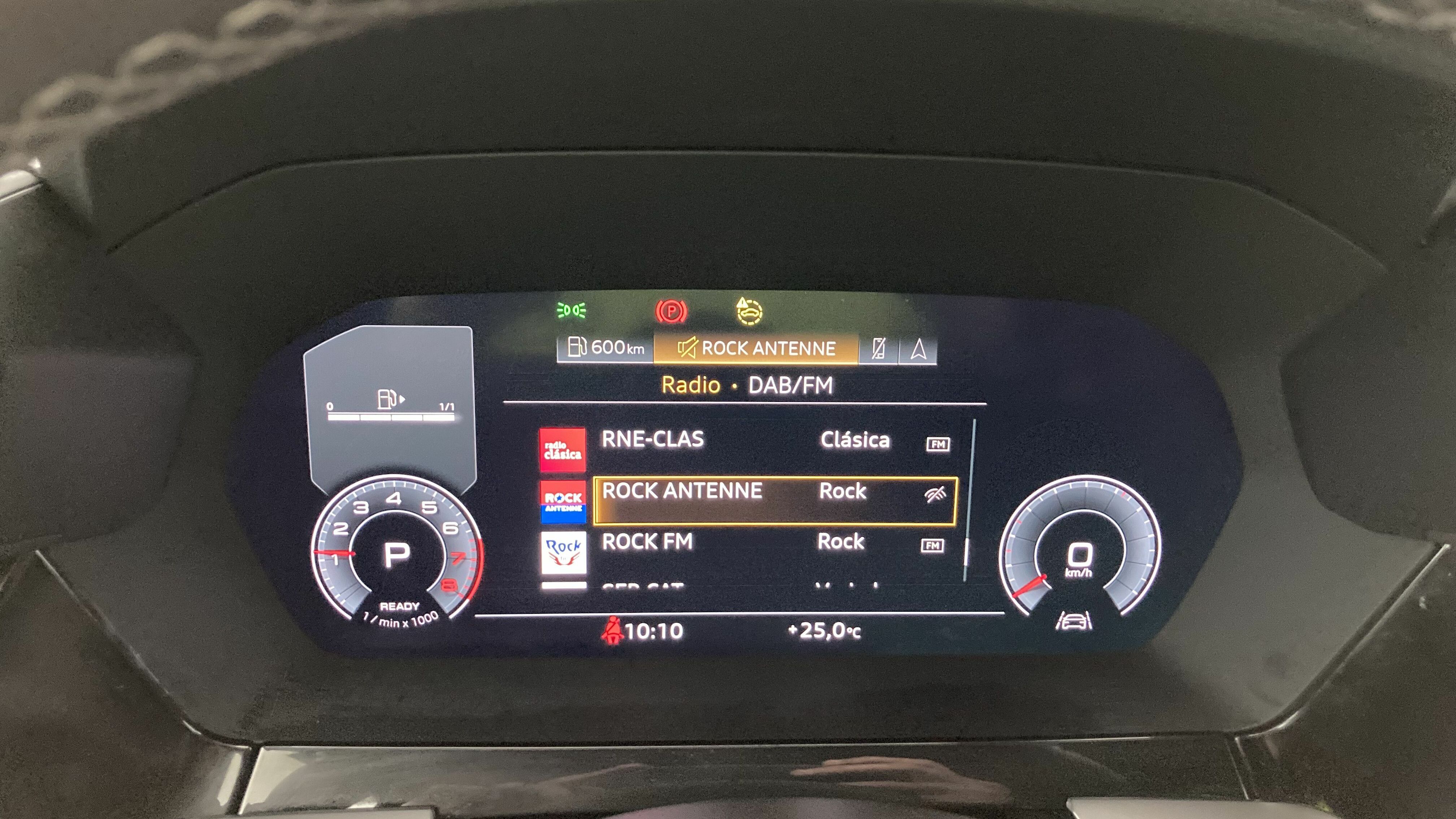 audi a3 sportback s line 35 TFSI 150 STRONIC 2024 mythosschwarz 18