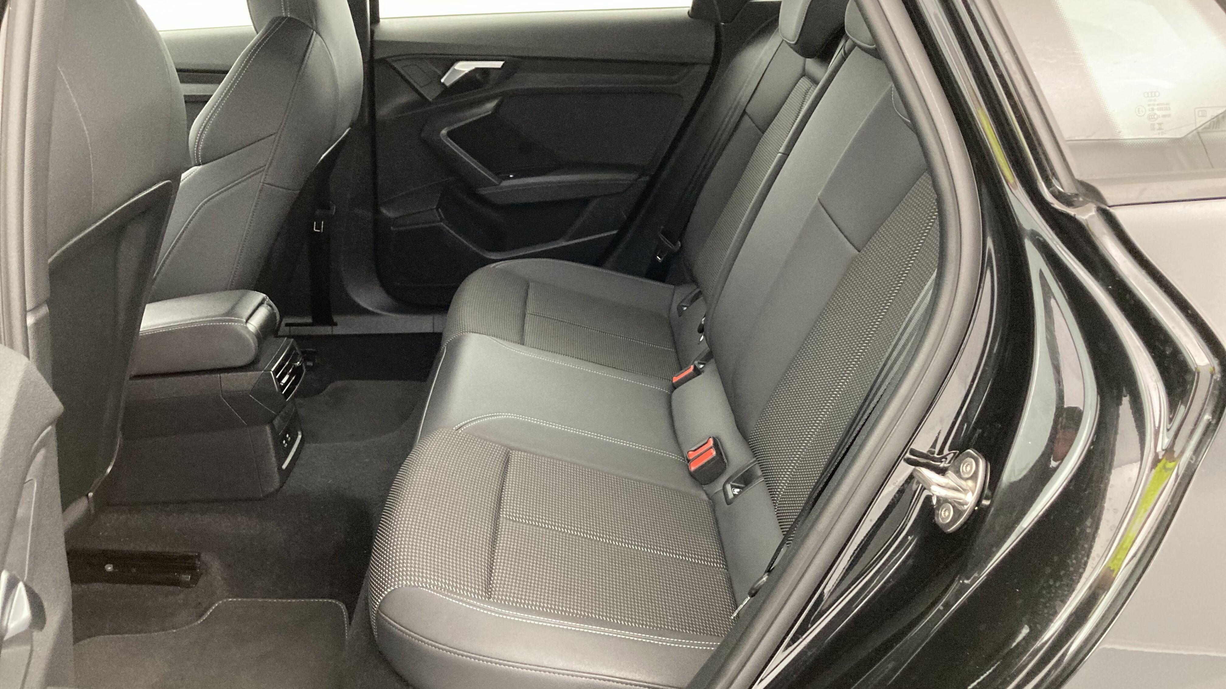 audi a3 sportback s line 35 TFSI 150 STRONIC 2024 mythosschwarz 21