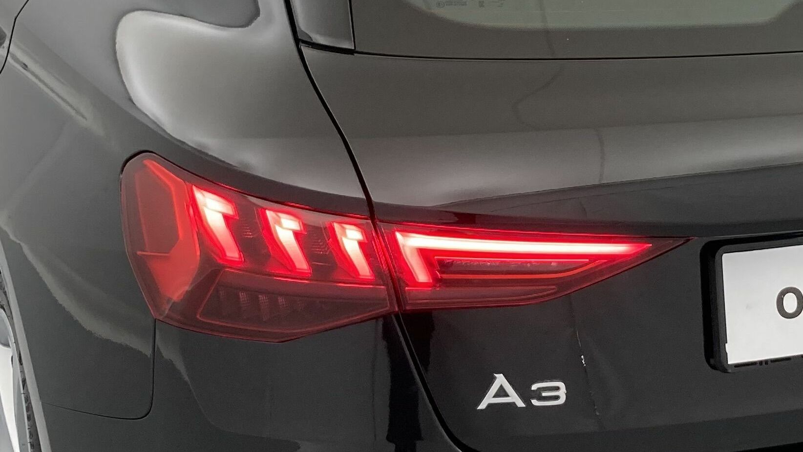 audi a3 sportback s line 35 TFSI 150 STRONIC 2024 mythosschwarz 30