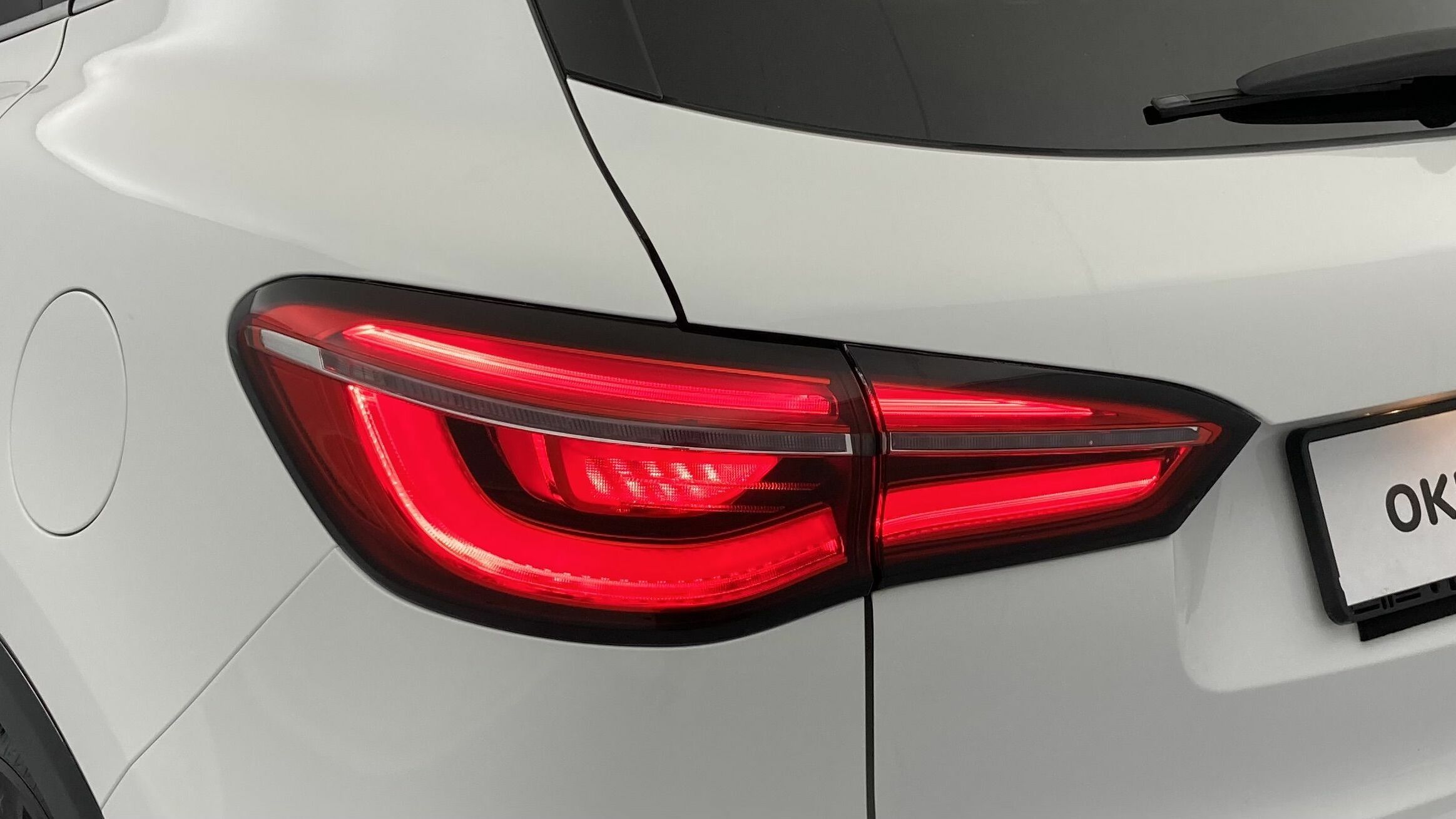 mg hs comfort 1.5 T-GDI 162 AT 2023 dover white - wsb 29