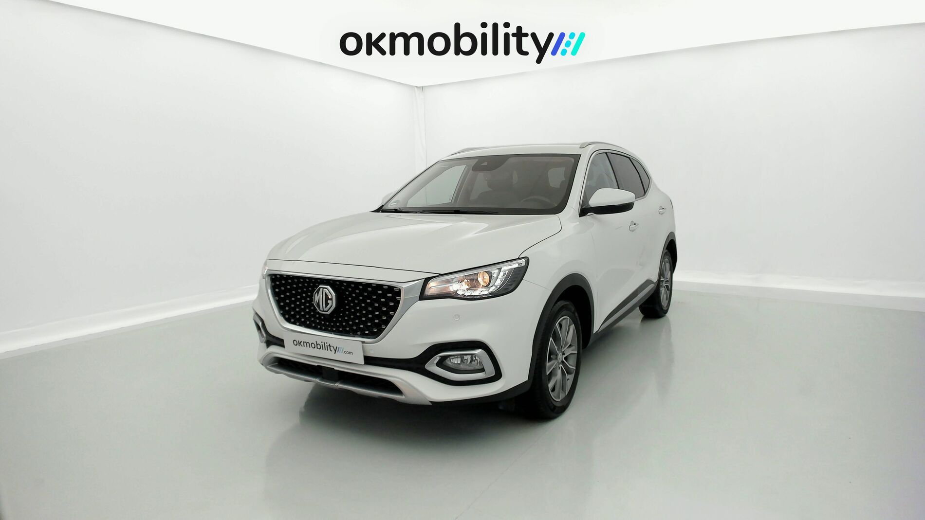 mg hs comfort 1.5 T-GDI 162 AT 2023 dover white - wsb 1