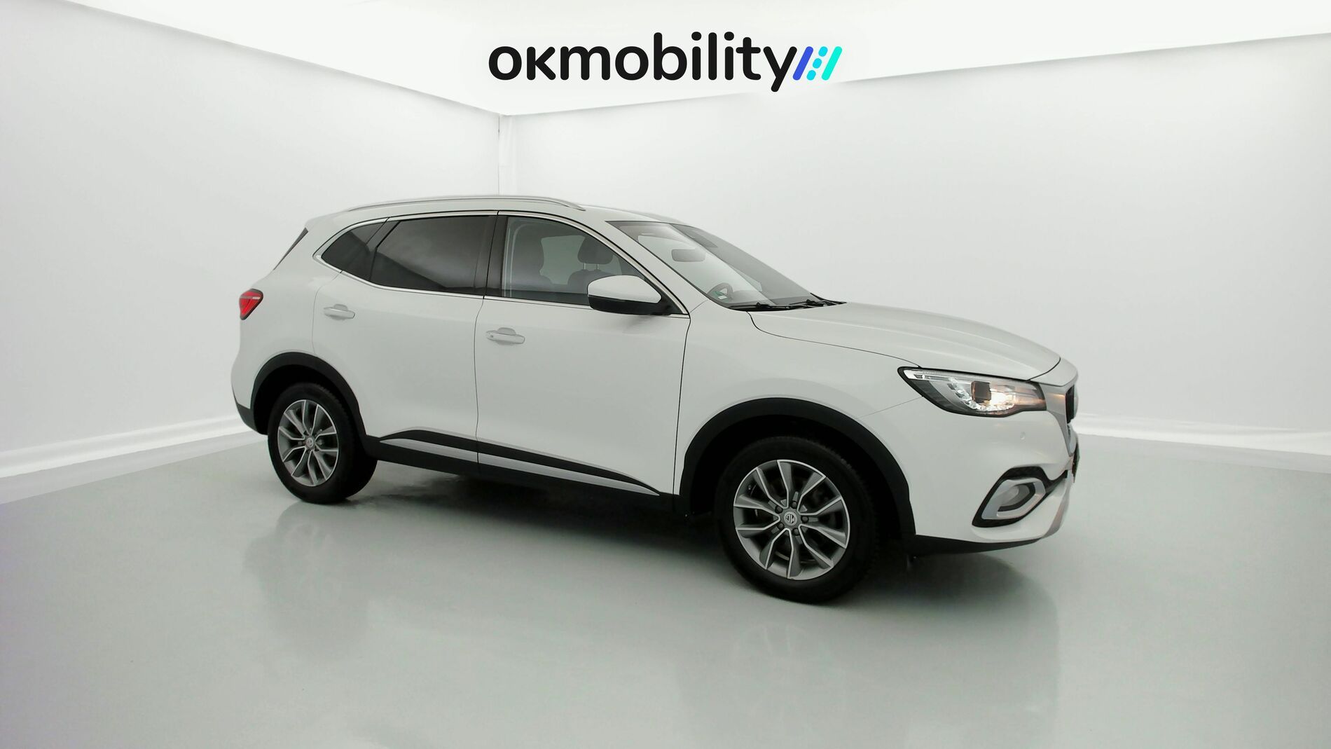 mg hs comfort 1.5 T-GDI 162 AT 2023 dover white - wsb 2