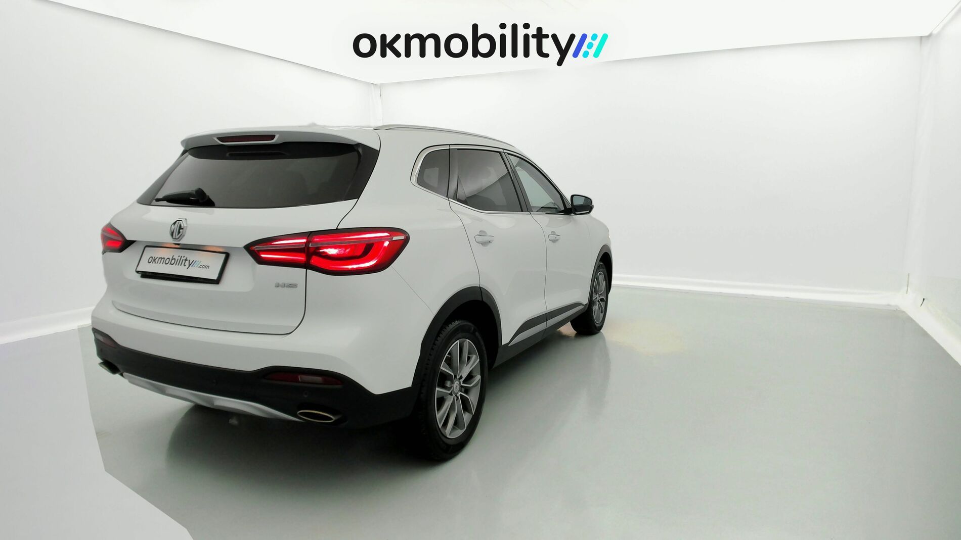 mg hs comfort 1.5 T-GDI 162 AT 2023 dover white - wsb 10