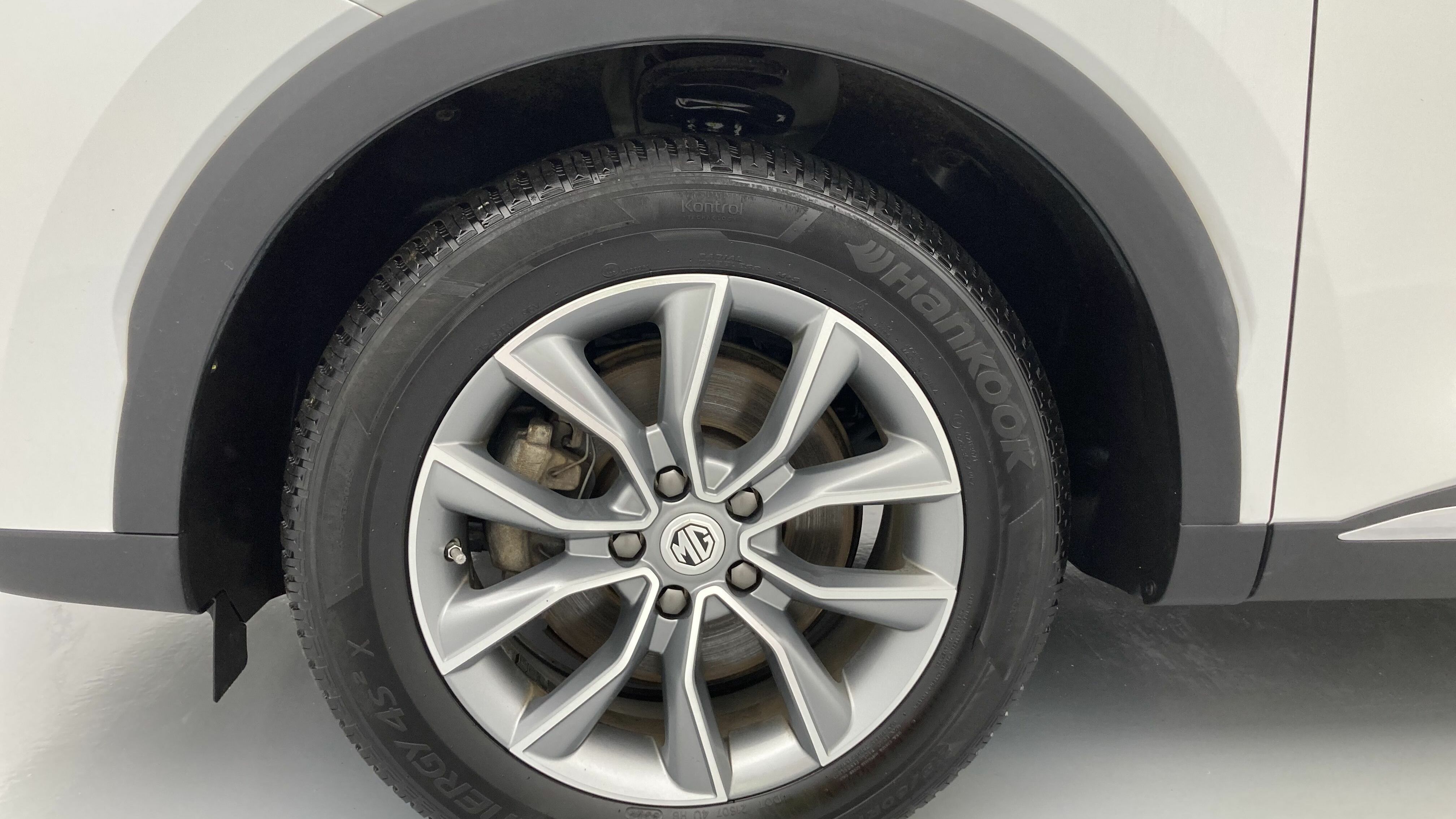 mg hs comfort 1.5 T-GDI 162 AT 2023 dover white - wsb 26