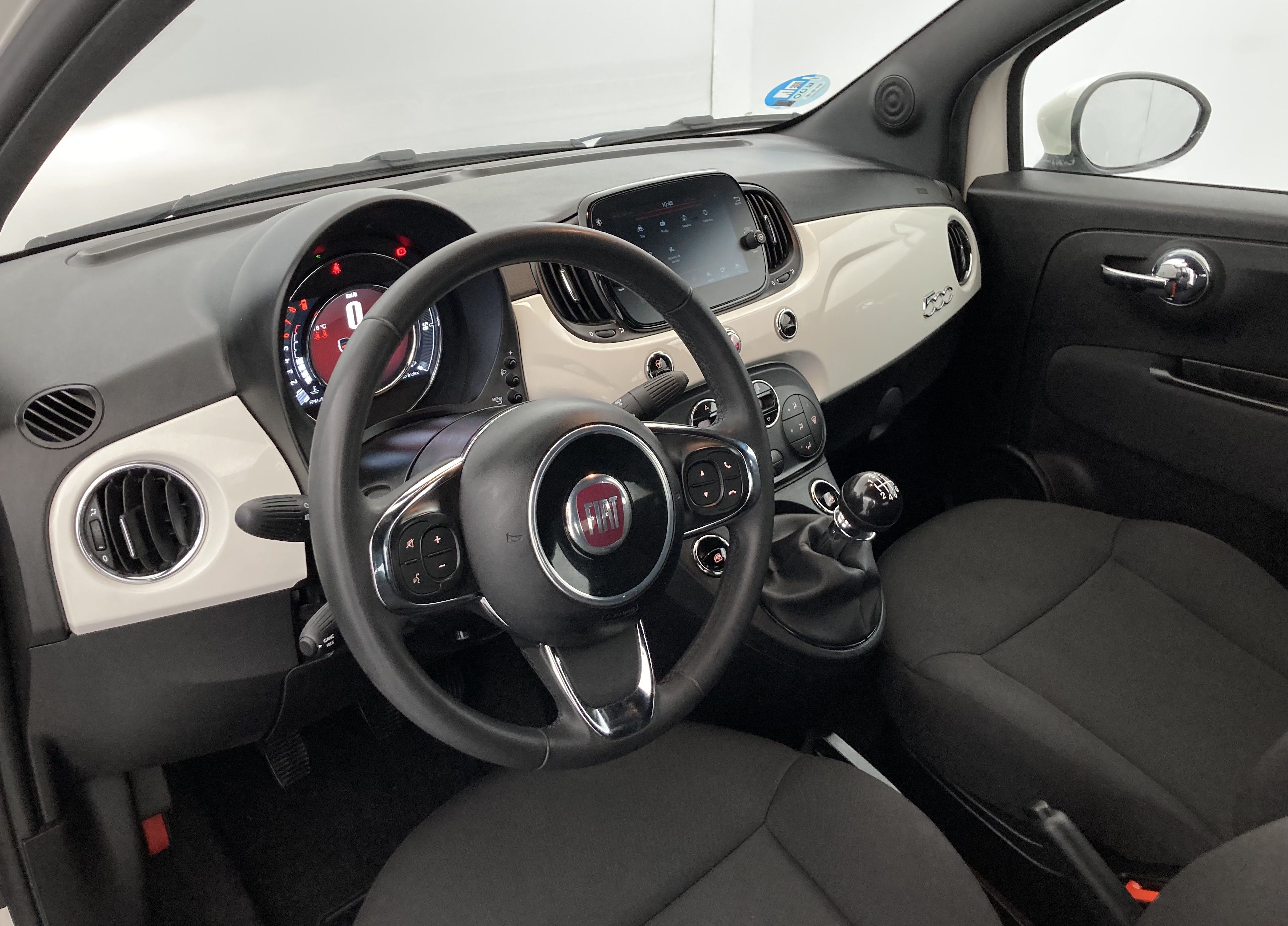 fiat 500c dolcevita 1.0 HYBRID 70 MHEV 2024 blanco gelato 16