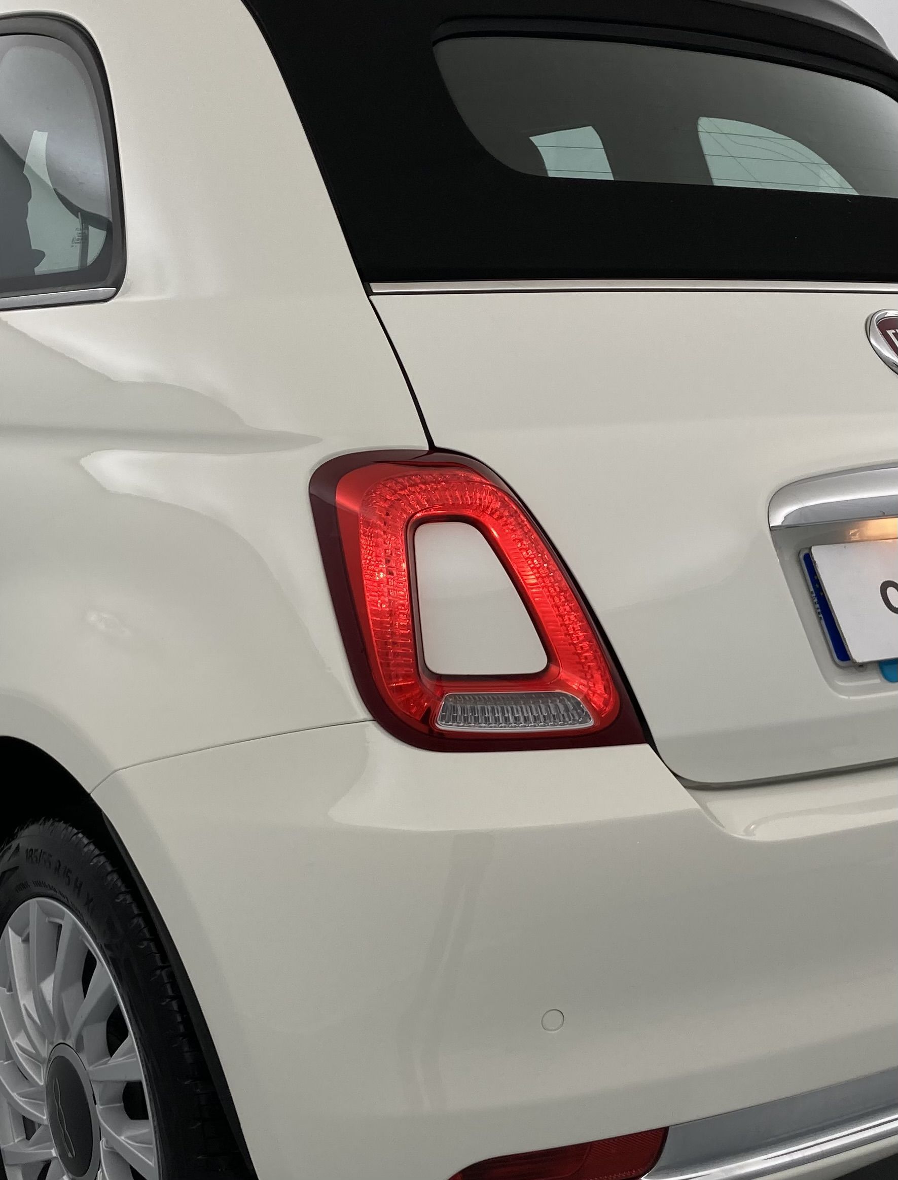 fiat 500c dolcevita 1.0 HYBRID 70 MHEV 2024 blanco gelato 22