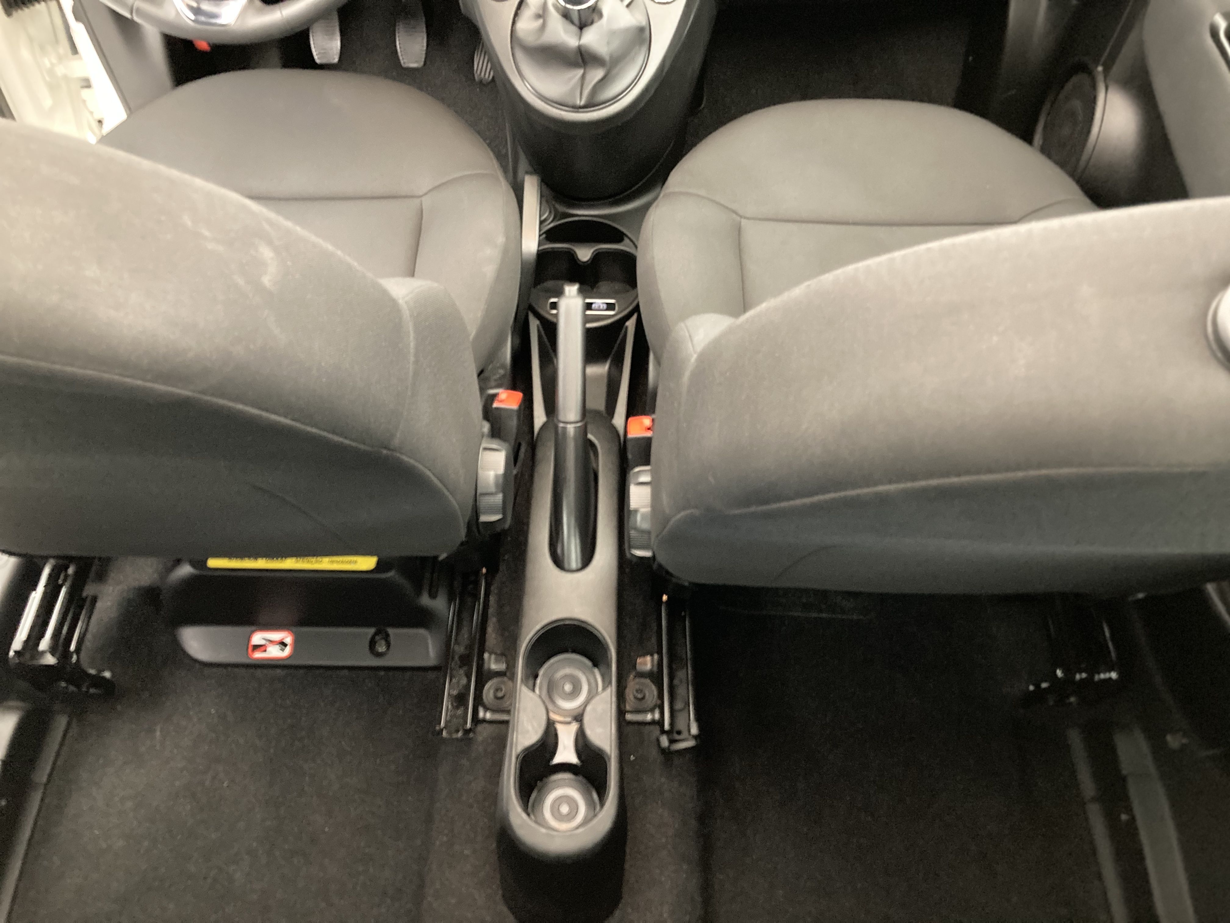 fiat 500c dolcevita 1.0 HYBRID 70 MHEV 2024 blanco gelato 23