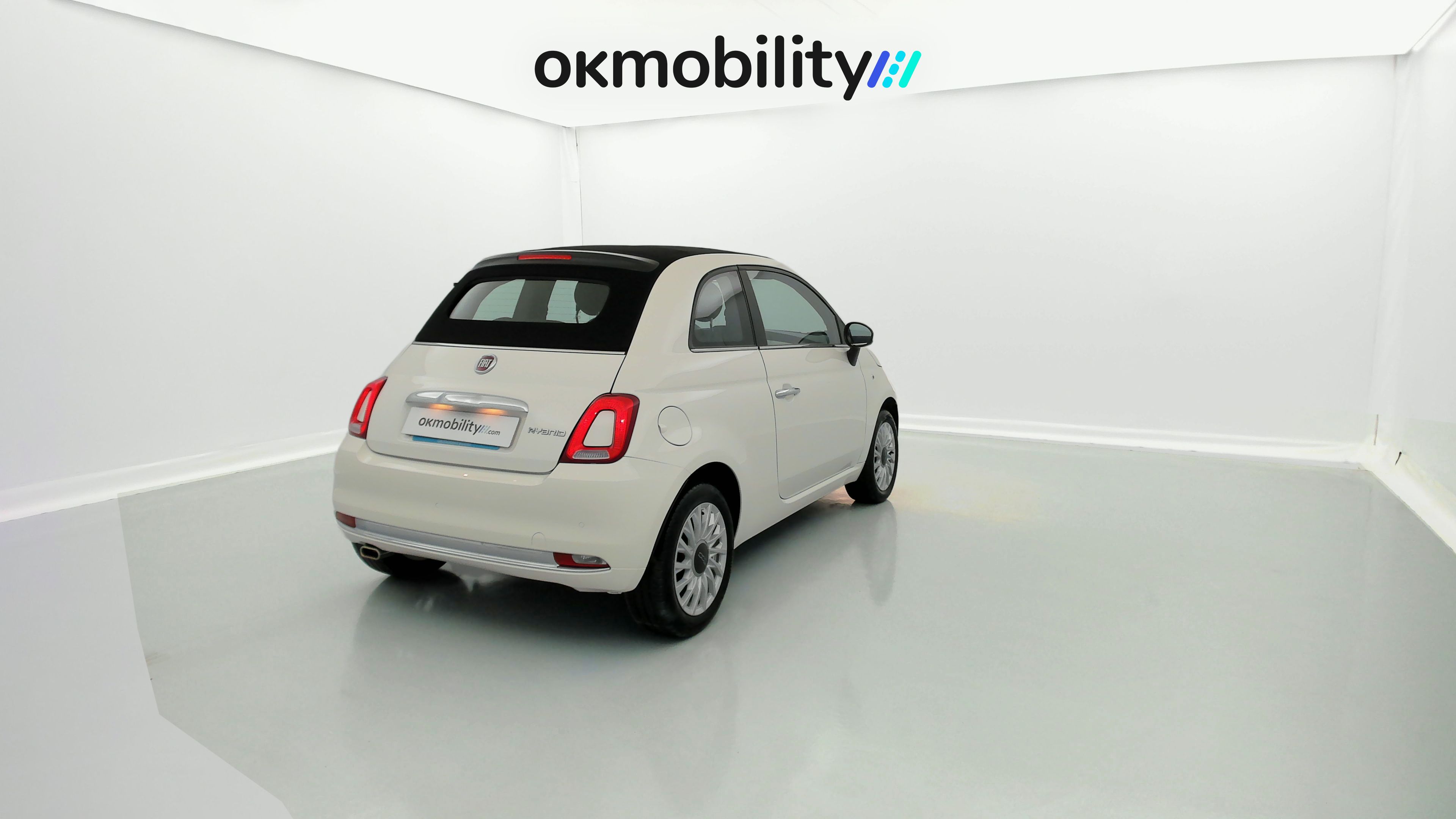 fiat 500c dolcevita 1.0 HYBRID 70 MHEV 2024 blanco gelato 13