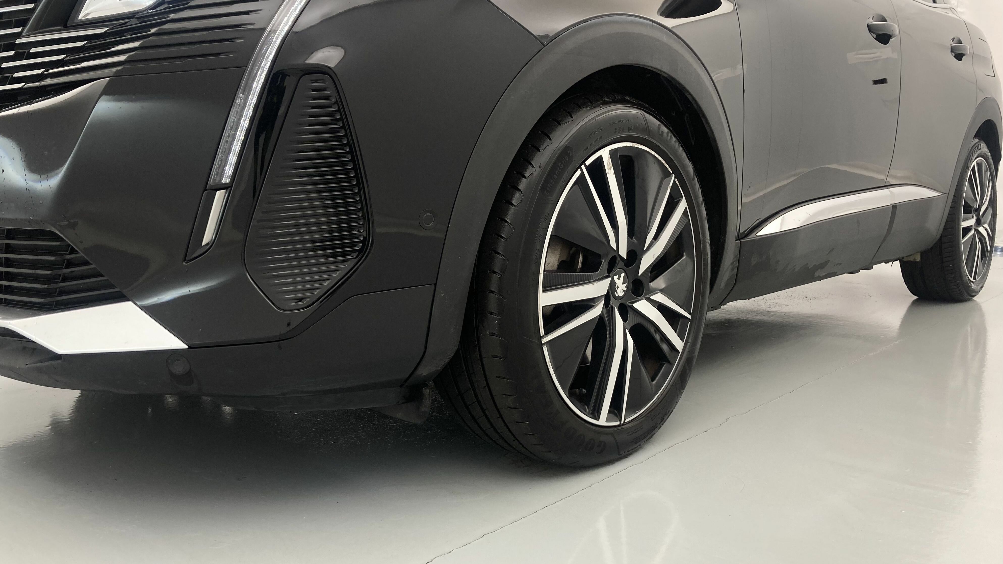 peugeot 3008 gt pack 1.6 HYBRID 300 EAT PHEV 2022 negro perla nera 25