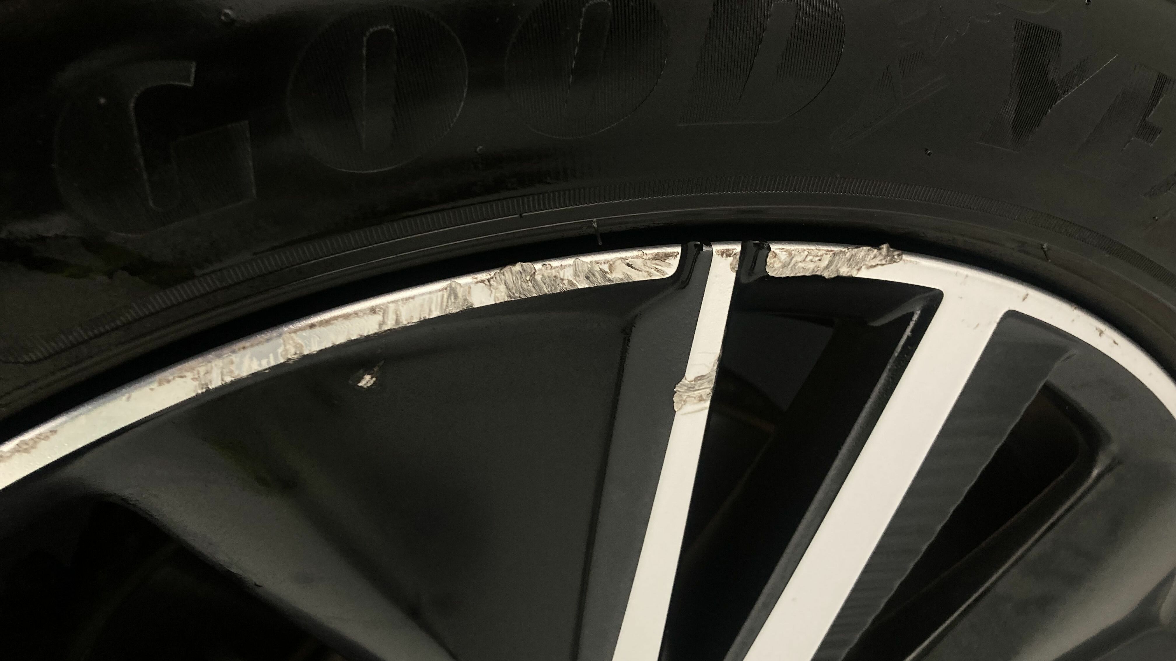 peugeot 3008 gt pack 1.6 HYBRID 300 EAT PHEV 2022 negro perla nera 29