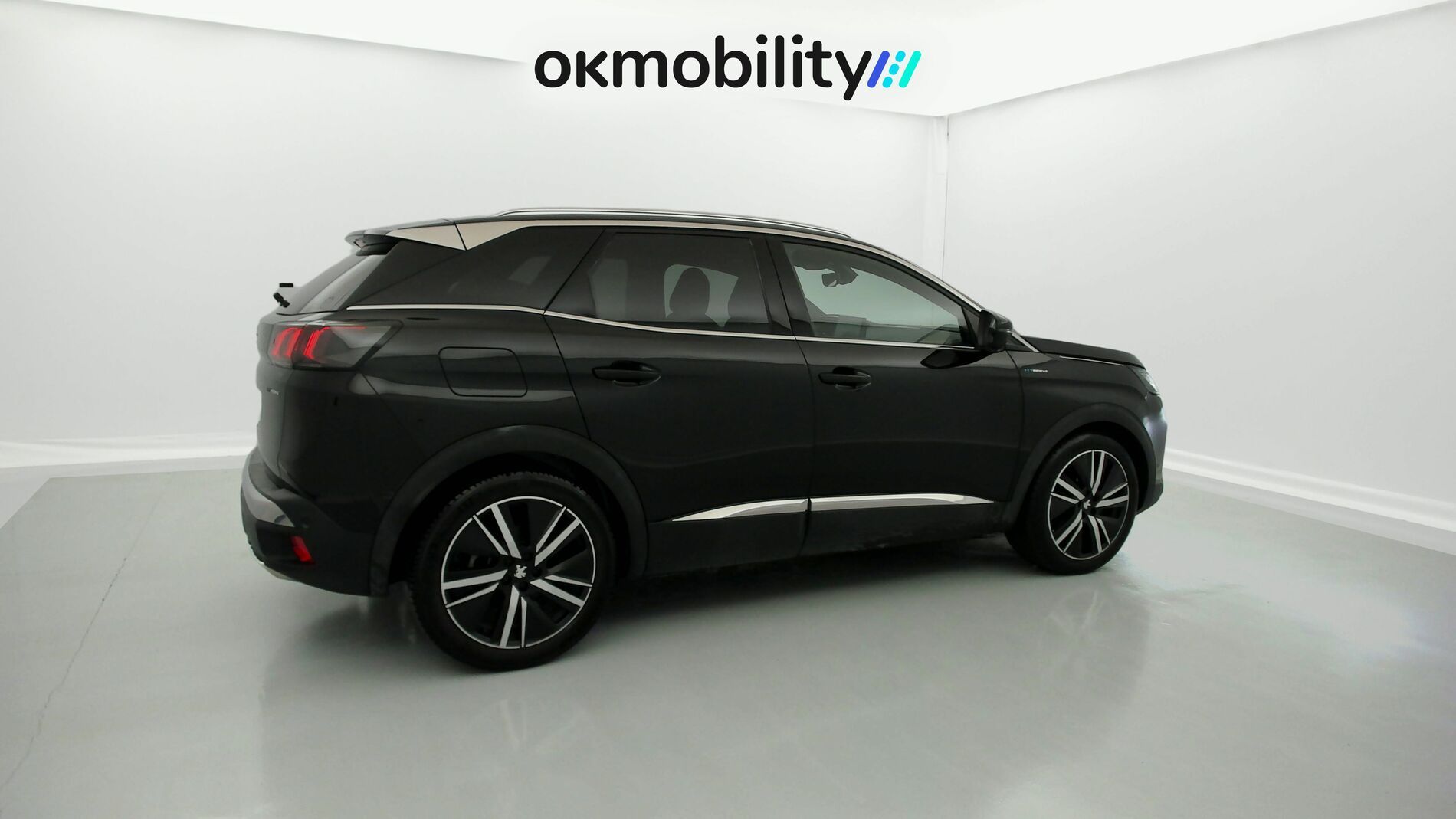 peugeot 3008 gt pack 1.6 HYBRID 300 EAT PHEV 2022 negro perla nera 11