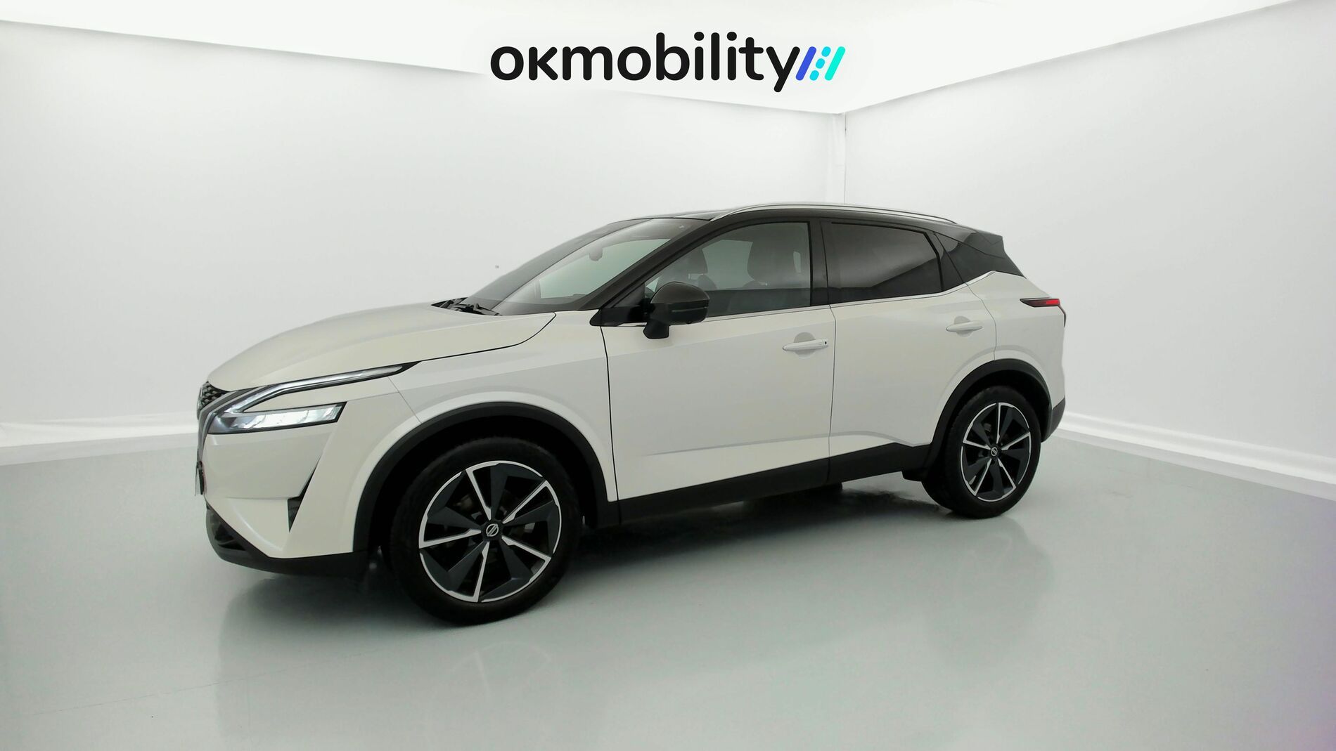 nissan qashqai tekna 1.3 DIG-T 140 MHEV 2022 blanc lunaire / noir 7